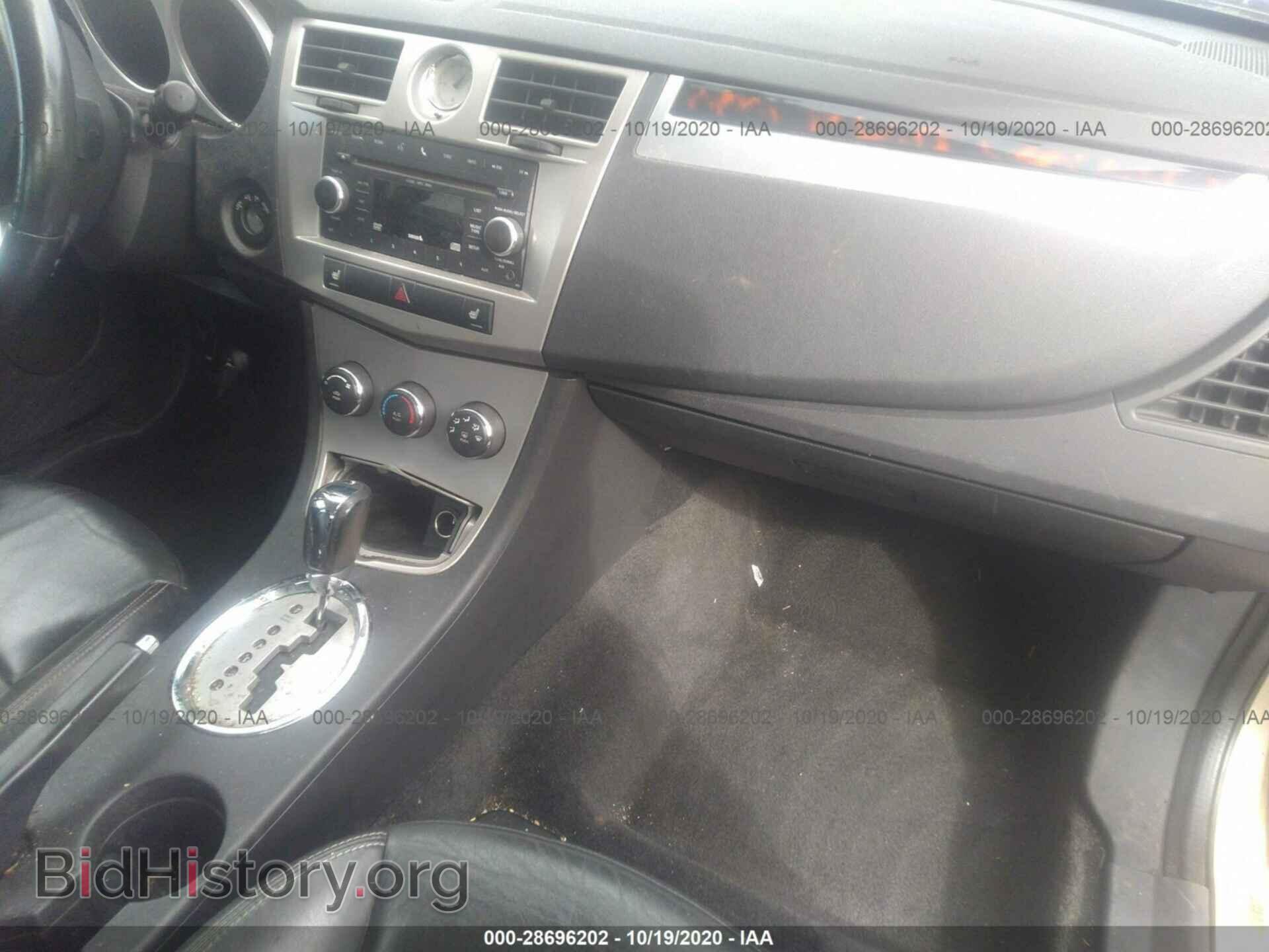 2010 CHRYSLER SEBRING - VIN: 1C3CC5FB6AN233982 - Фото 5