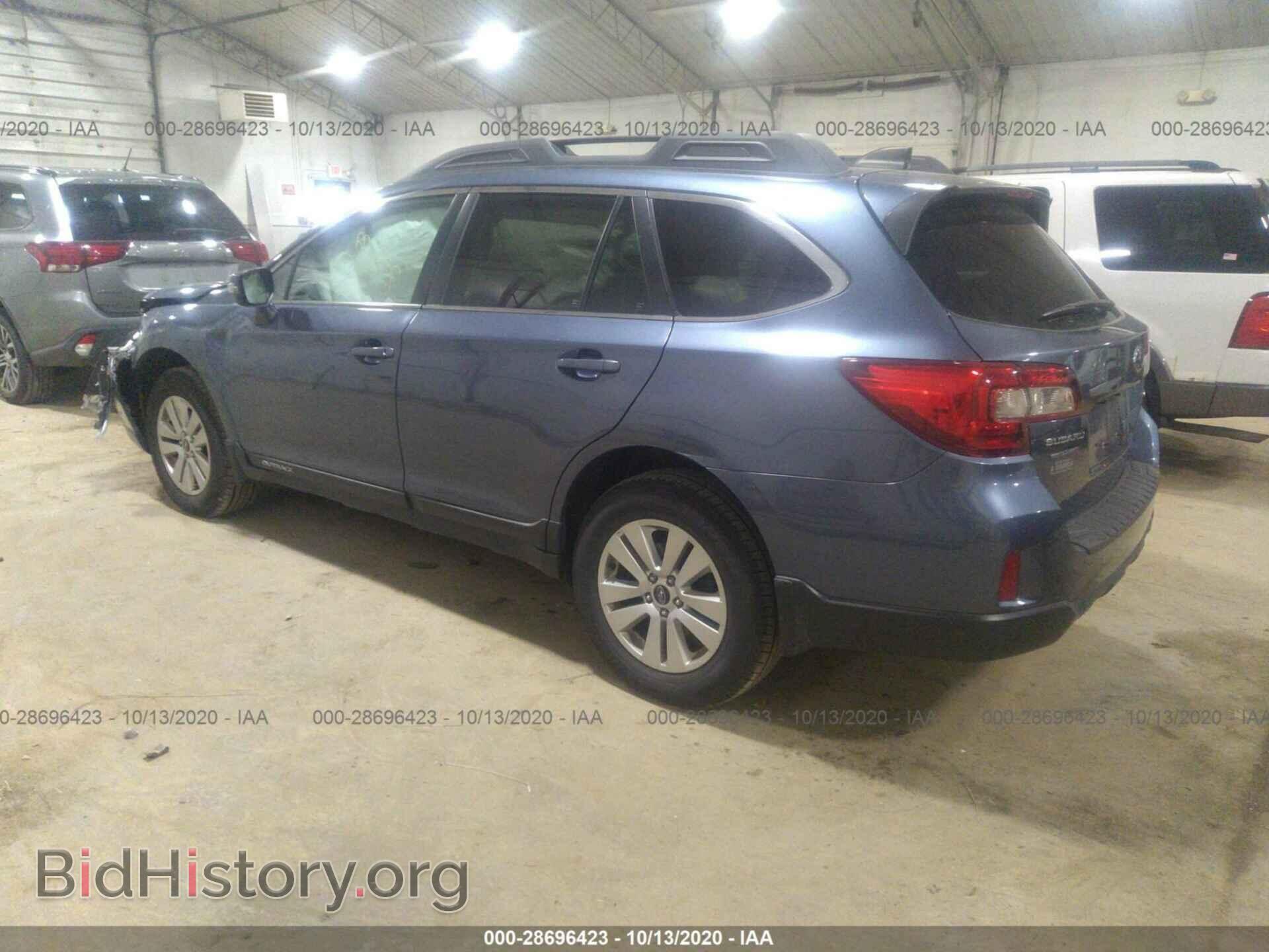 2017 SUBARU OUTBACK - VIN: 4S4BSAHC8H3335813 - Фото 3