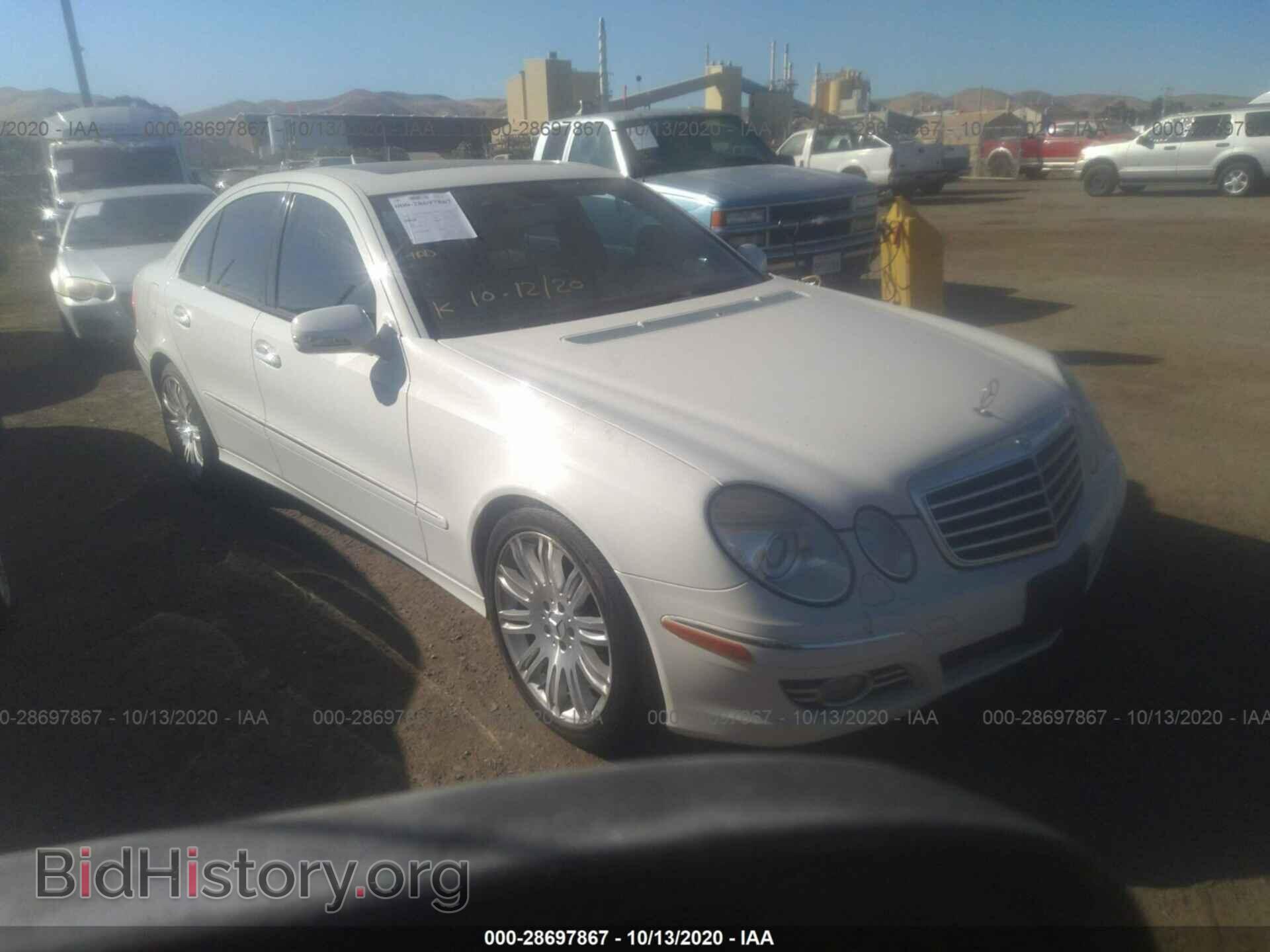 Photo WDBUF56X27B035105 - MERCEDES-BENZ E-CLASS 2007