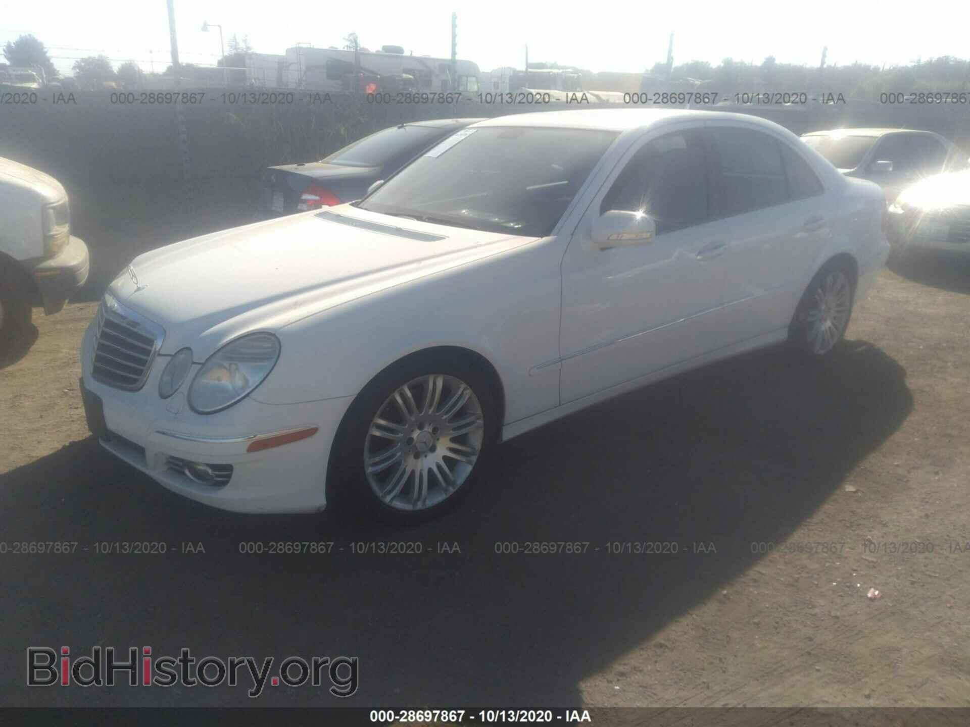 2007 MERCEDES-BENZ E-CLASS - VIN: WDBUF56X27B035105 - Фото 2