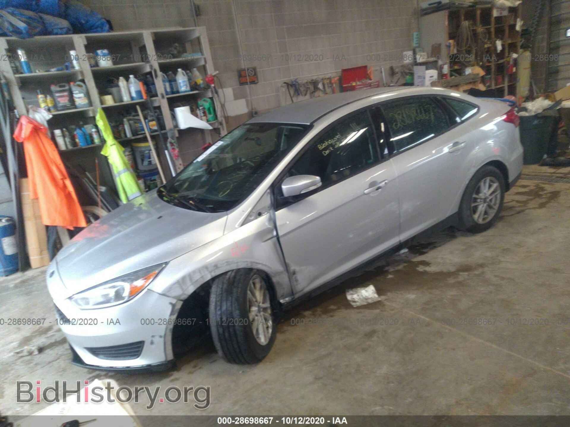 2017 FORD FOCUS - VIN: 1FADP3F2XHL203842 - Photo 2
