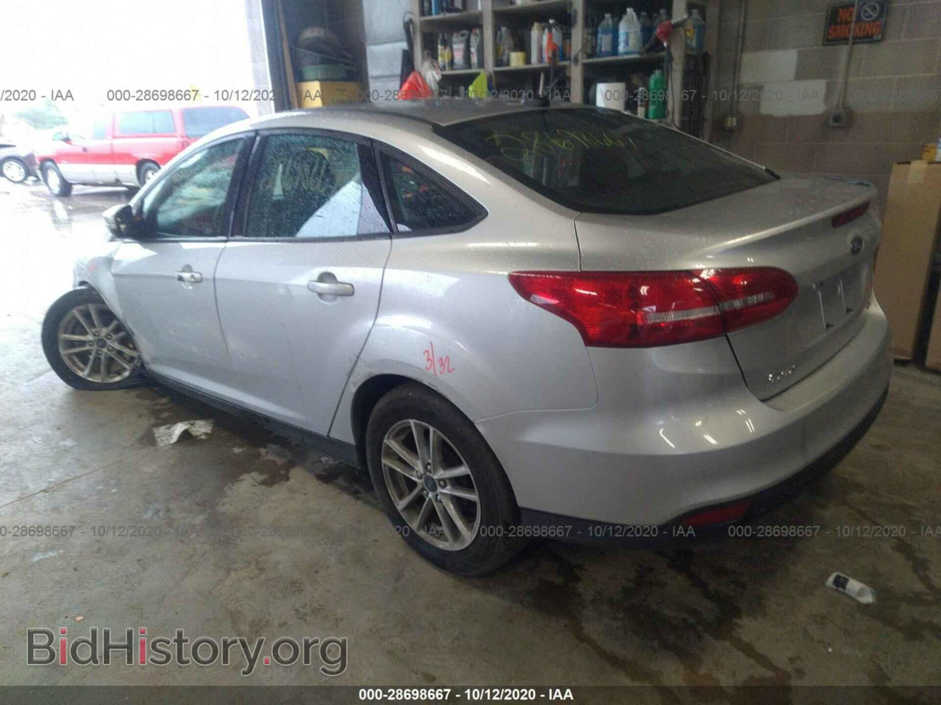 2017 FORD FOCUS - VIN: 1FADP3F2XHL203842 - Photo 3