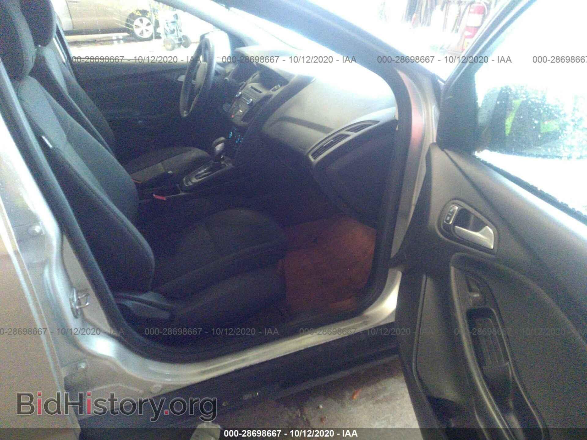 2017 FORD FOCUS - VIN: 1FADP3F2XHL203842 - Photo 5