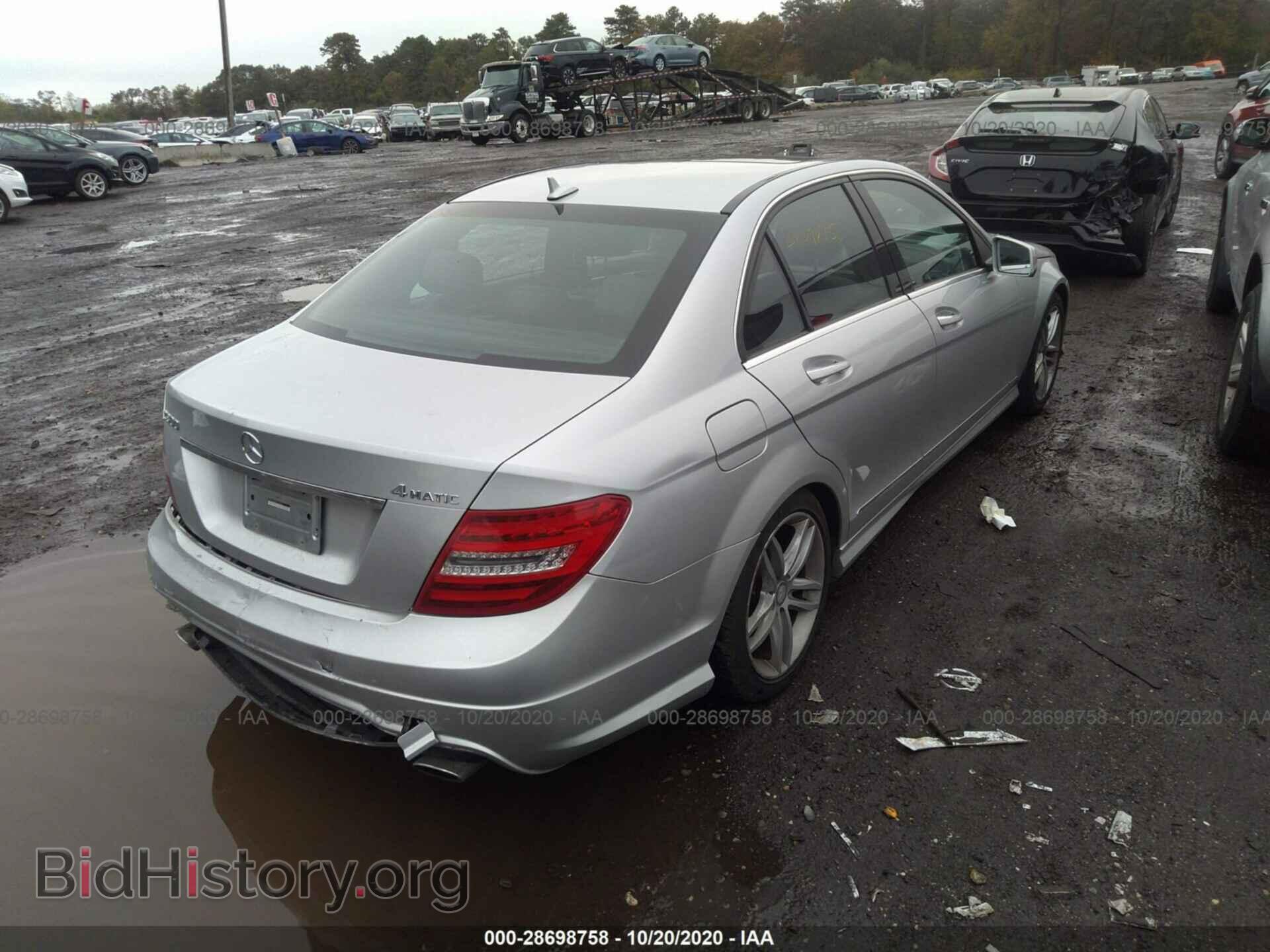 2012 MERCEDES-BENZ C-CLASS - VIN: WDDGF8BB5CA704676 - Фото 4