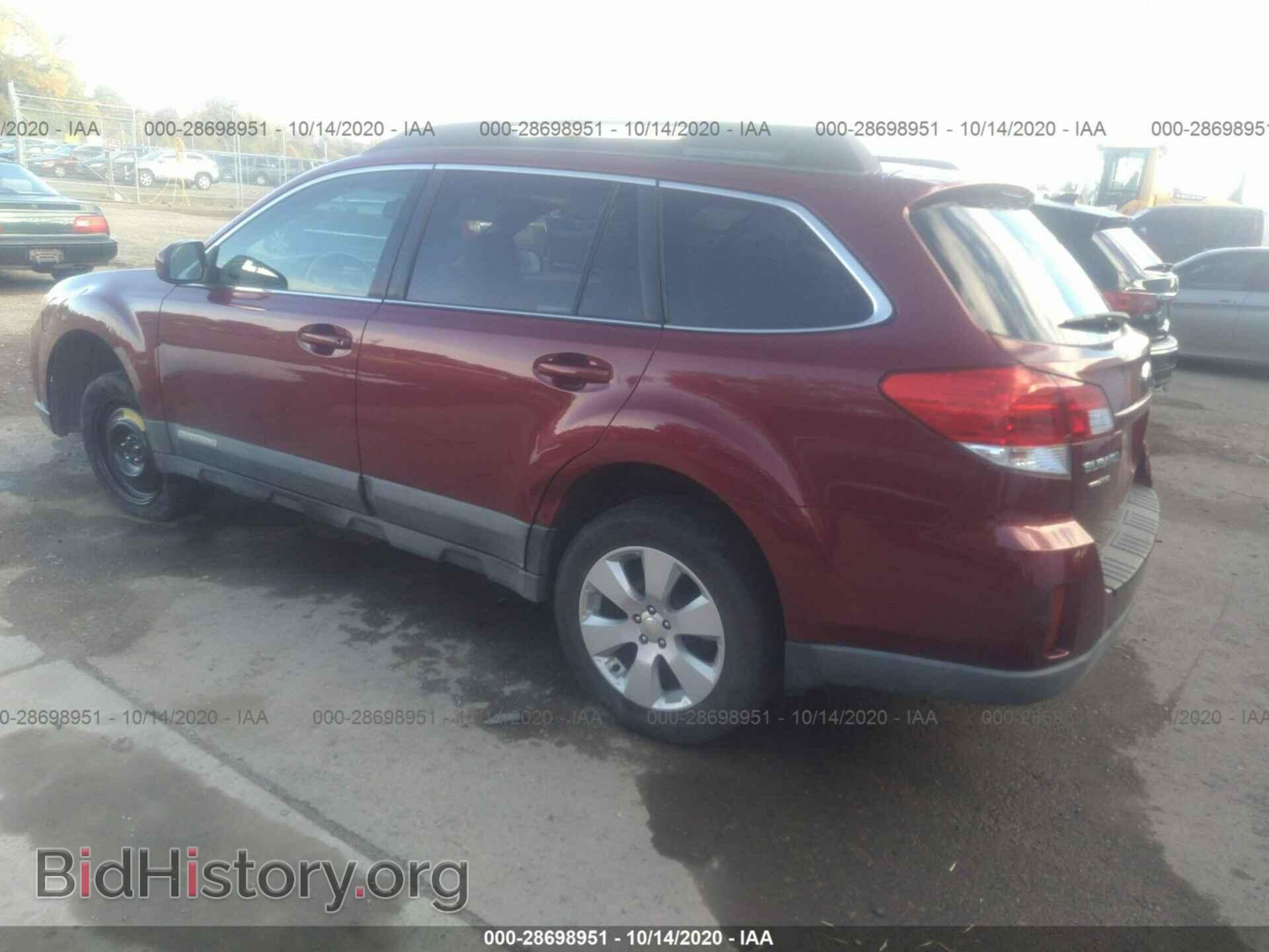 2011 SUBARU OUTBACK - VIN: 4S4BRCCC5B3320966 - Фото 3