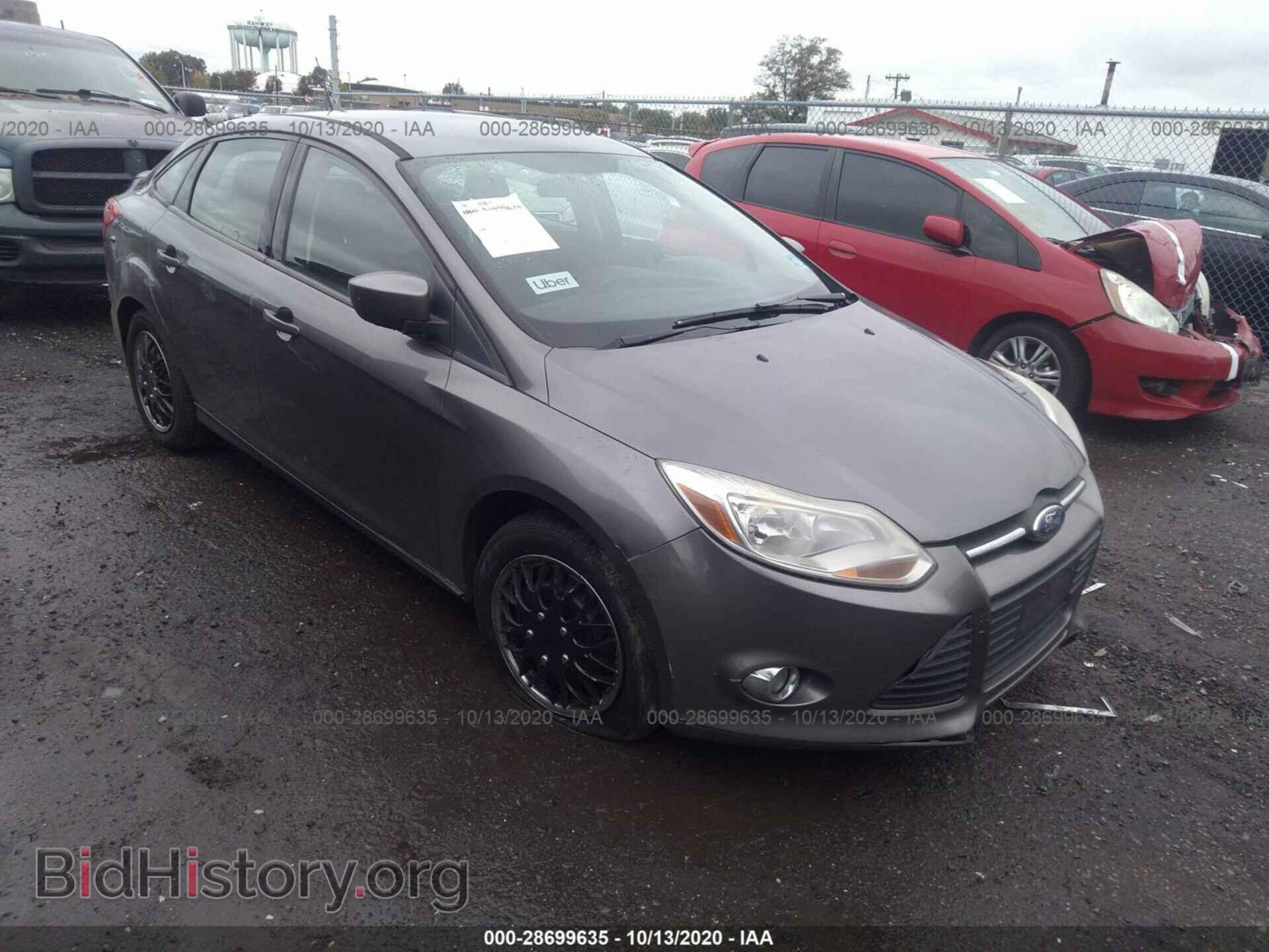 Photo 1FAHP3F2XCL124620 - FORD FOCUS 2012