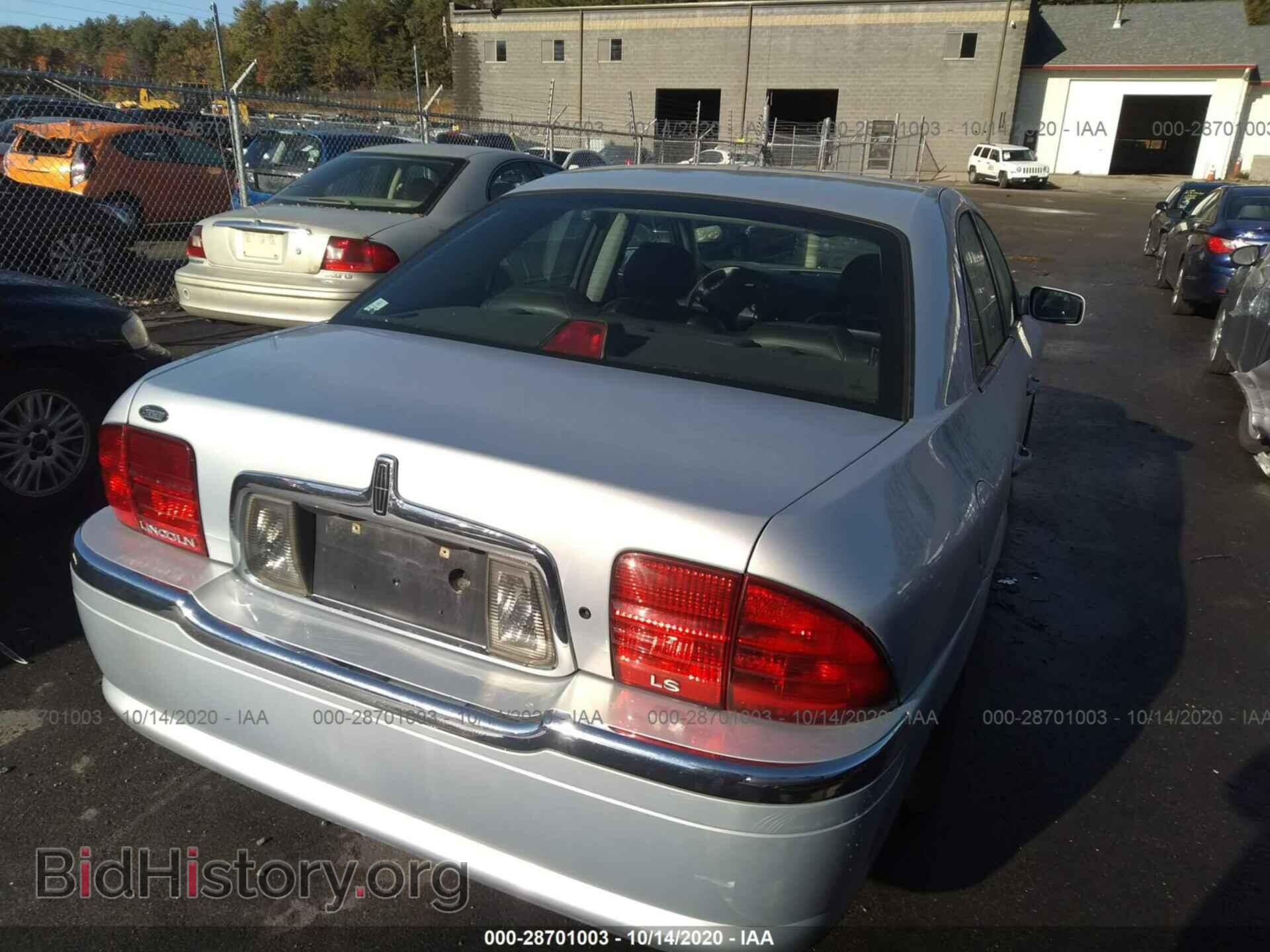 2002 LINCOLN LS - VIN: 1LNHM86S32Y624969 - Фото 4