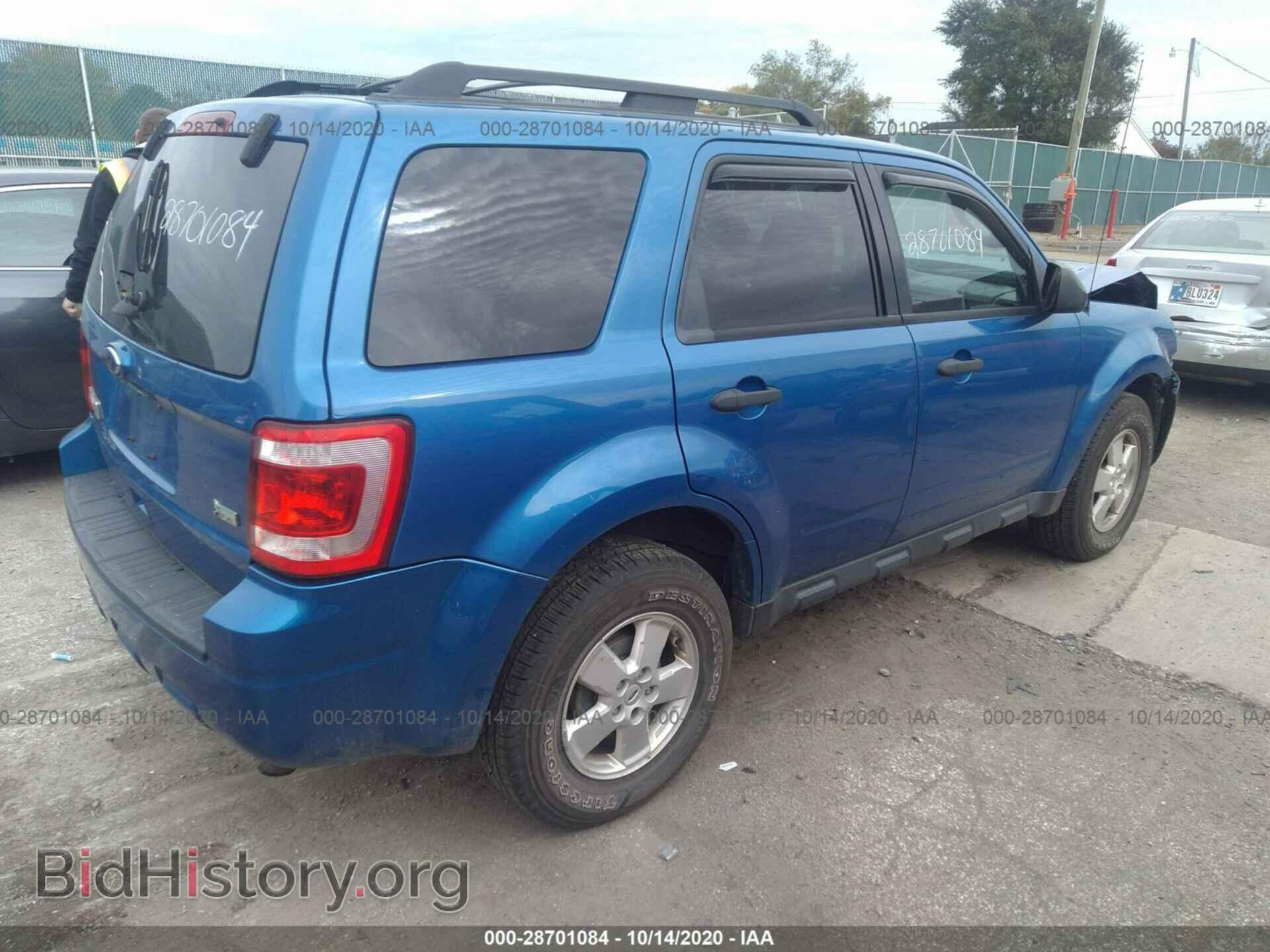 2011 FORD ESCAPE - VIN: 1FMCU9DGXBKC70711 - Фото 4