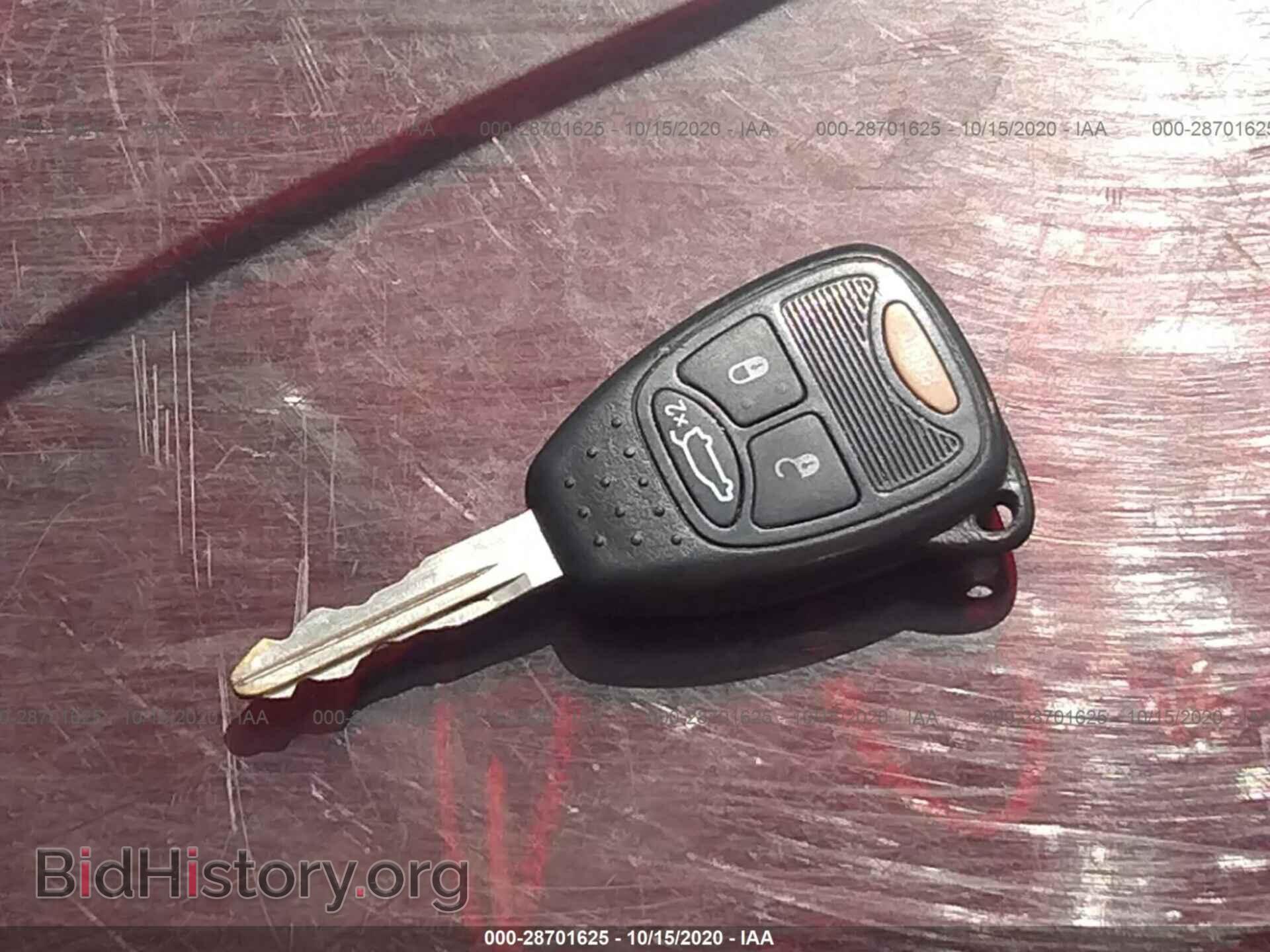 2010 CHRYSLER SEBRING - VIN: 1C3CC5FB9AN136517 - Фото 11
