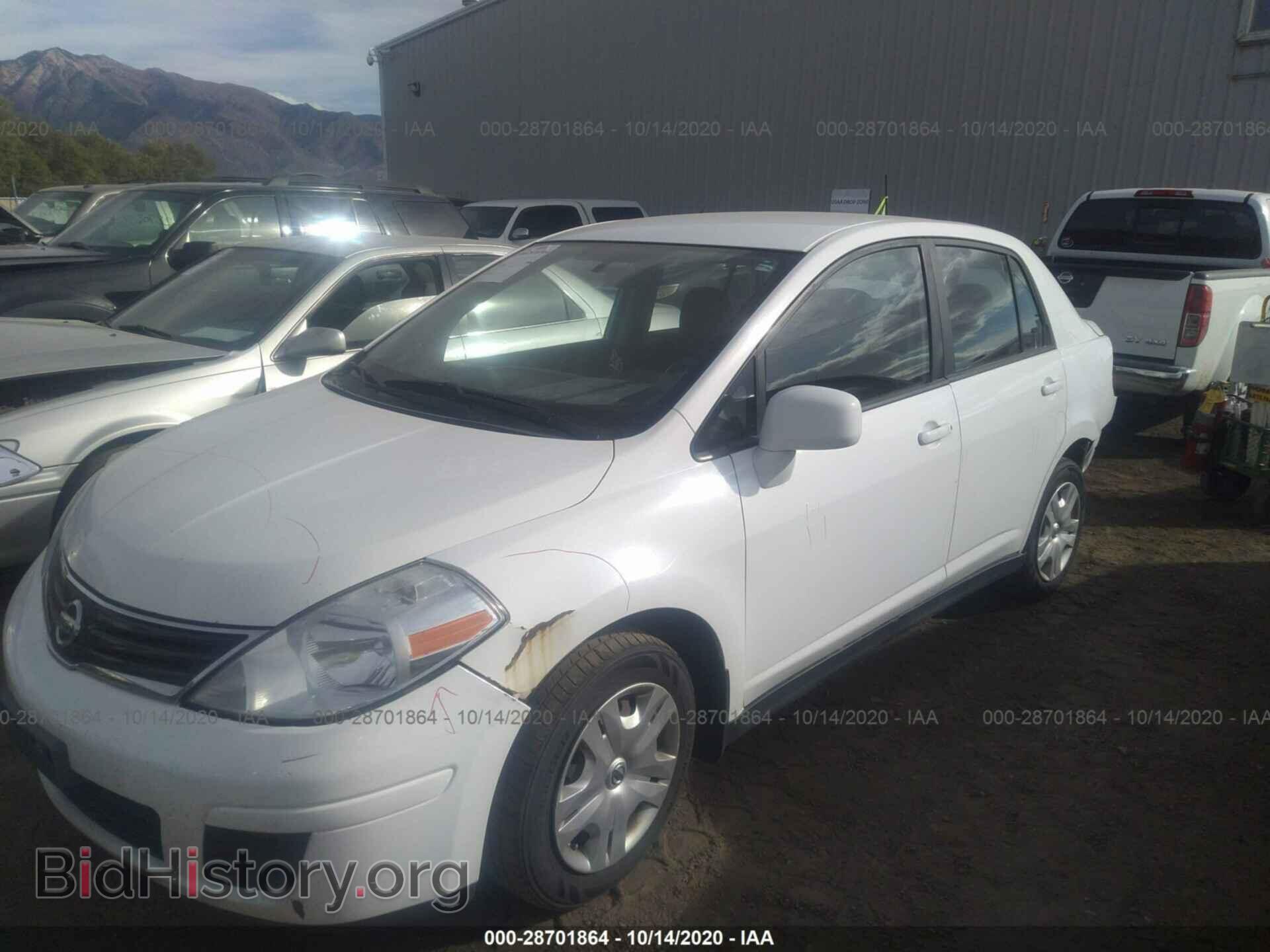 2011 NISSAN VERSA - VIN: 3N1BC1AP2BL423270 - Фото 2