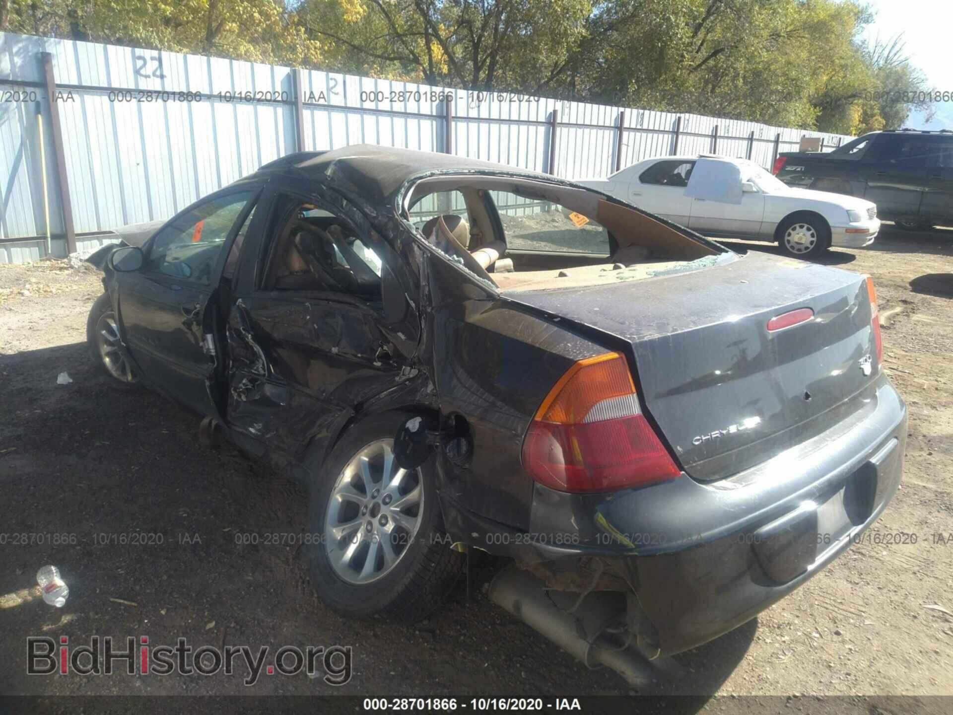 2000 CHRYSLER 300M - VIN: 2C3HE66G0YH131405 - Photo 3