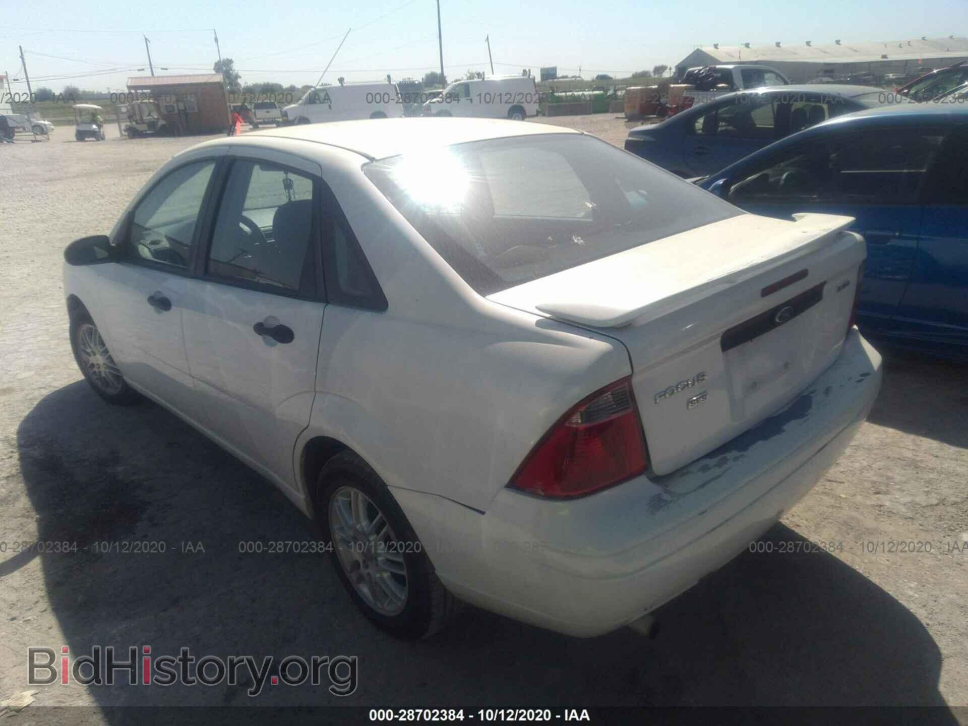2006 FORD FOCUS - VIN: 1FAHP34N76W149183 - Photo 3