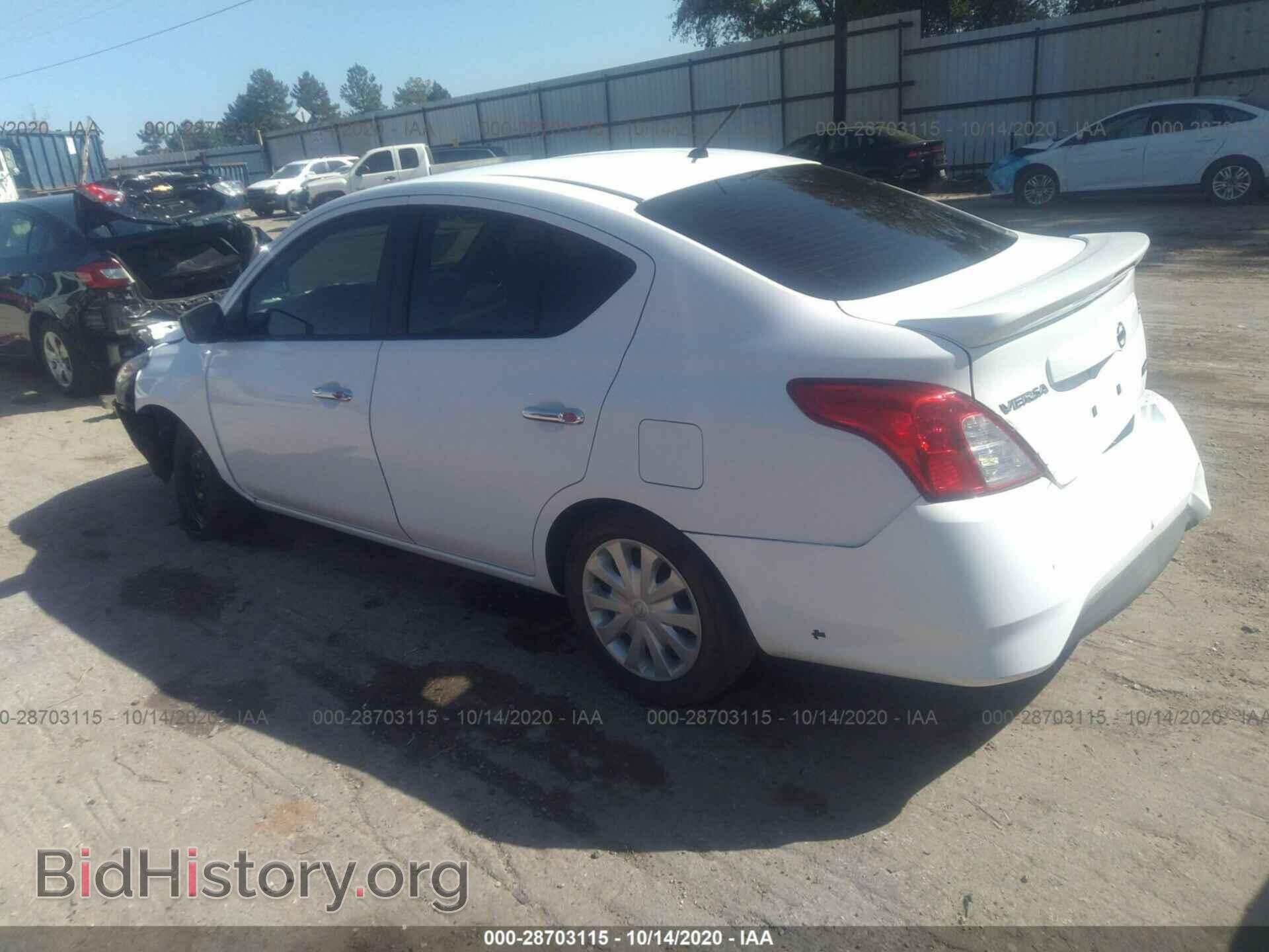 2016 NISSAN VERSA - VIN: 3N1CN7AP8GL818921 - Фото 3