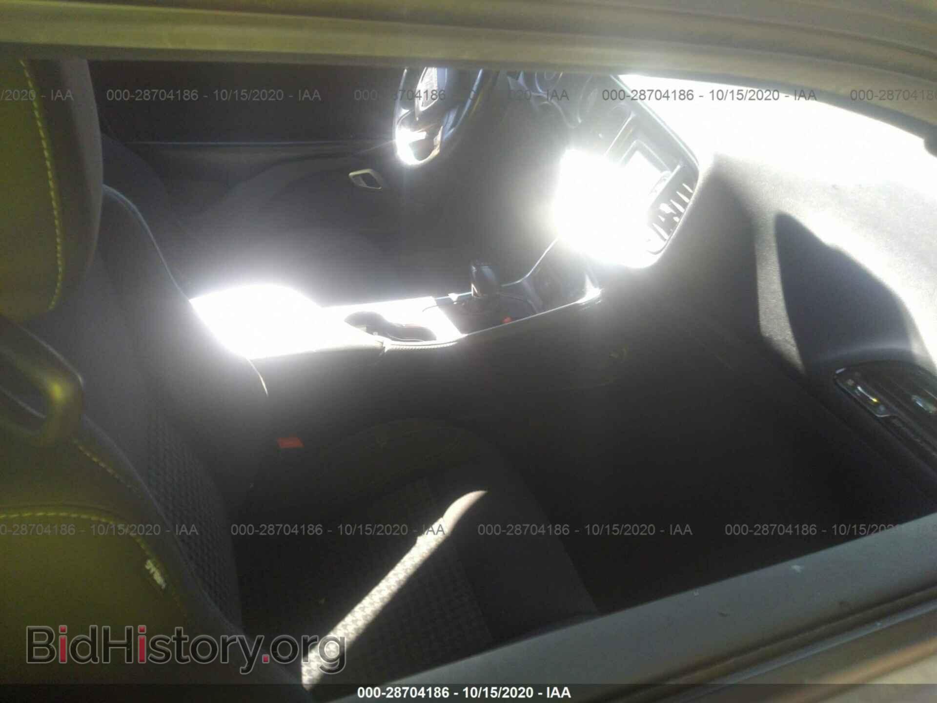 2015 DODGE CHALLENGER - VIN: 2C3CDZAG4FH855049 - Photo 5
