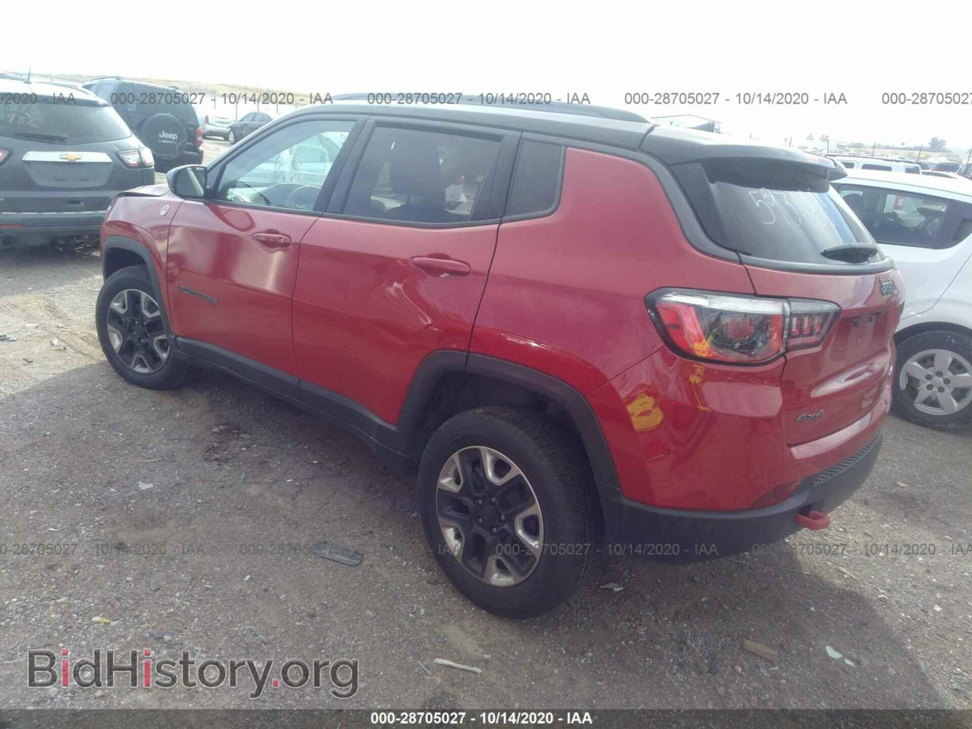 2018 JEEP COMPASS - VIN: 3C4NJDDB9JT451406 - Фото 3