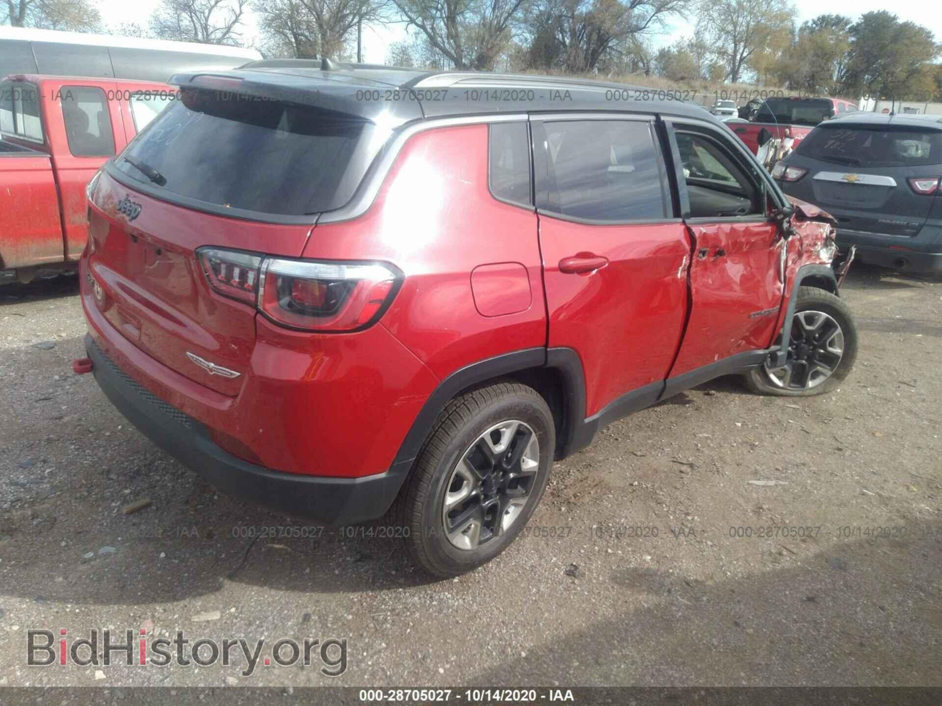 2018 JEEP COMPASS - VIN: 3C4NJDDB9JT451406 - Фото 4