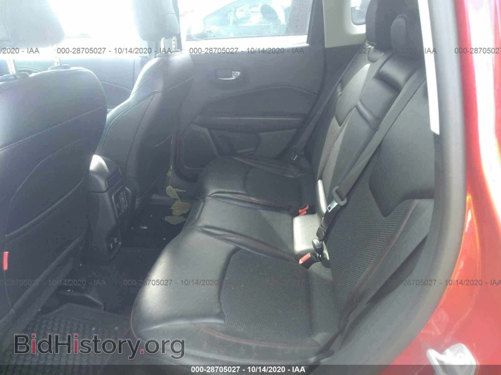 2018 JEEP COMPASS - VIN: 3C4NJDDB9JT451406 - Фото 8