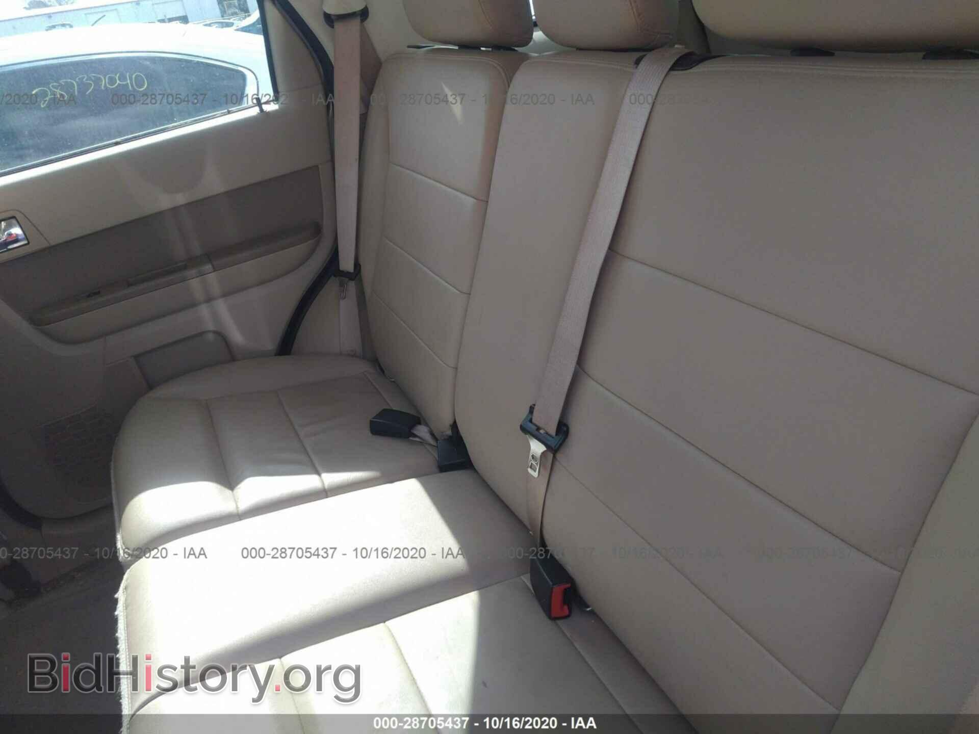 2011 FORD ESCAPE - VIN: 1FMCU9EG9BKA06832 - Фото 8