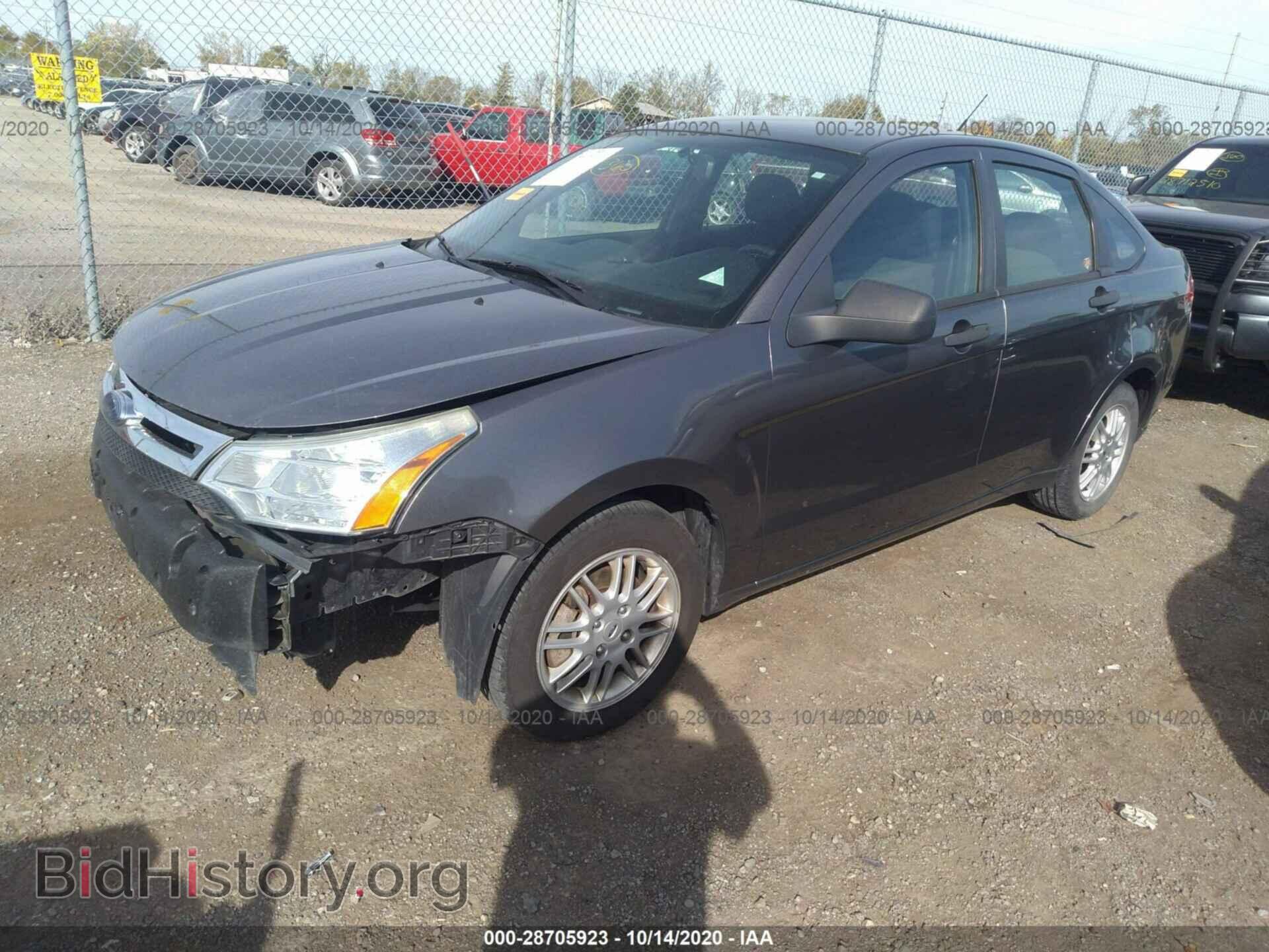 2010 FORD FOCUS - VIN: 1FAHP3FN9AW130057 - Фото 2