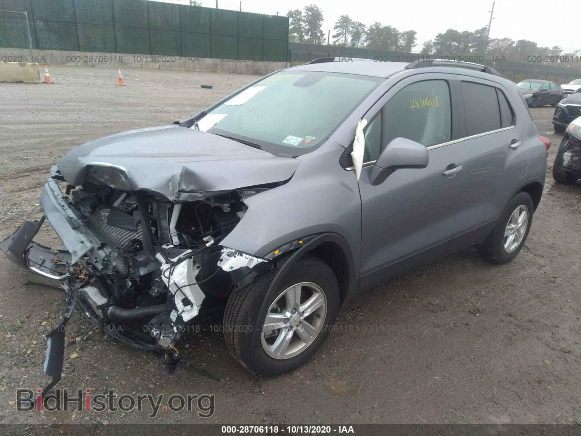 2019 CHEVROLET TRAX - VIN: KL7CJPSB7KB828097 - Photo 2
