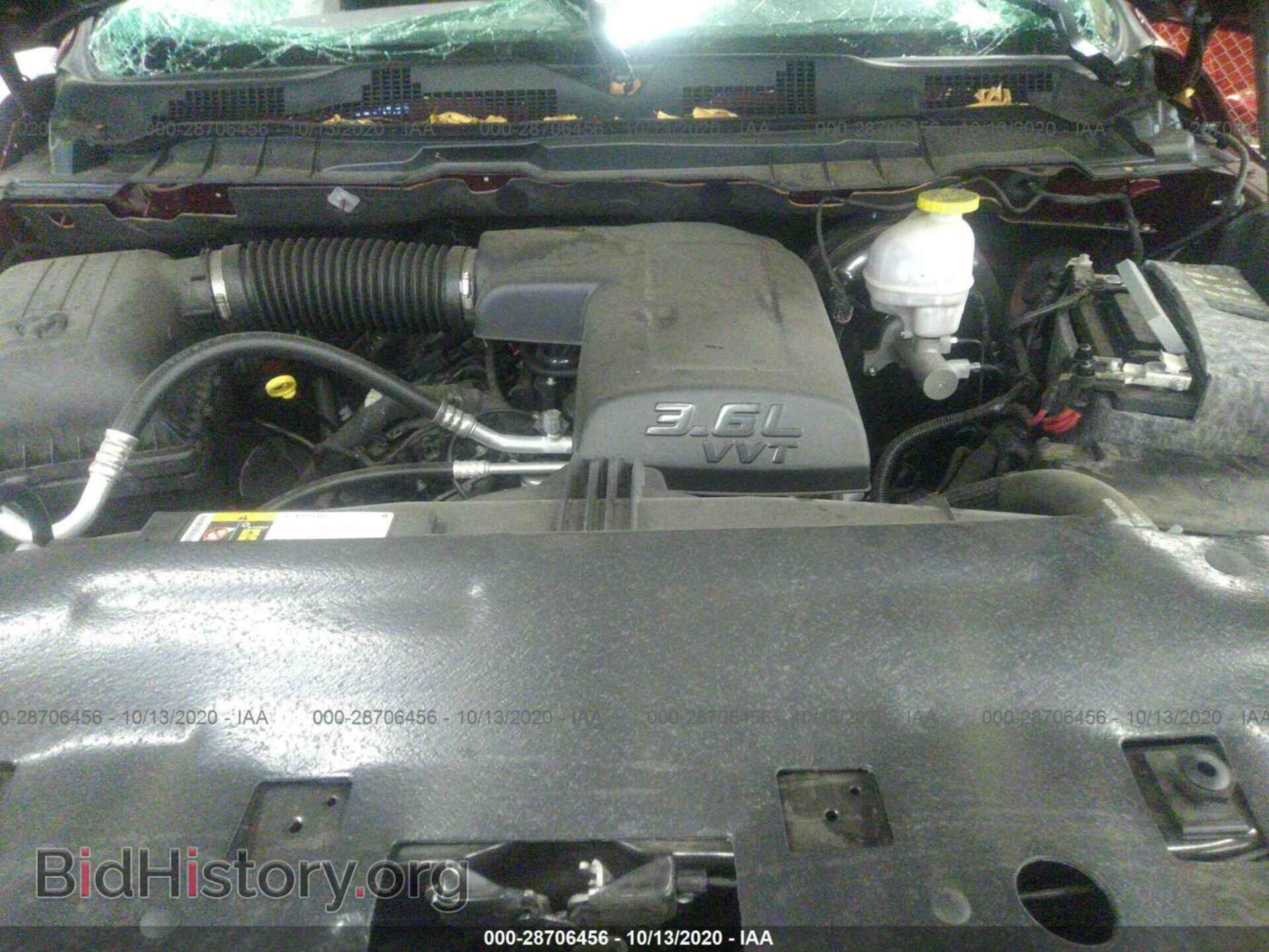 2019 RAM 1500 CLASSIC - VIN: 1C6RR7FG5KS503984 - Фото 10
