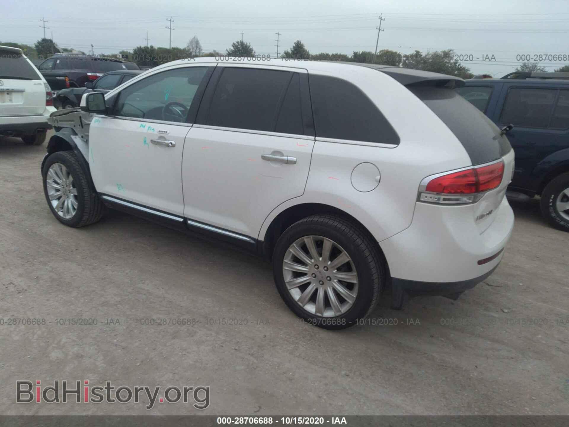 2011 LINCOLN MKX - VIN: 2LMDJ8JK6BBJ04698 - Фото 3