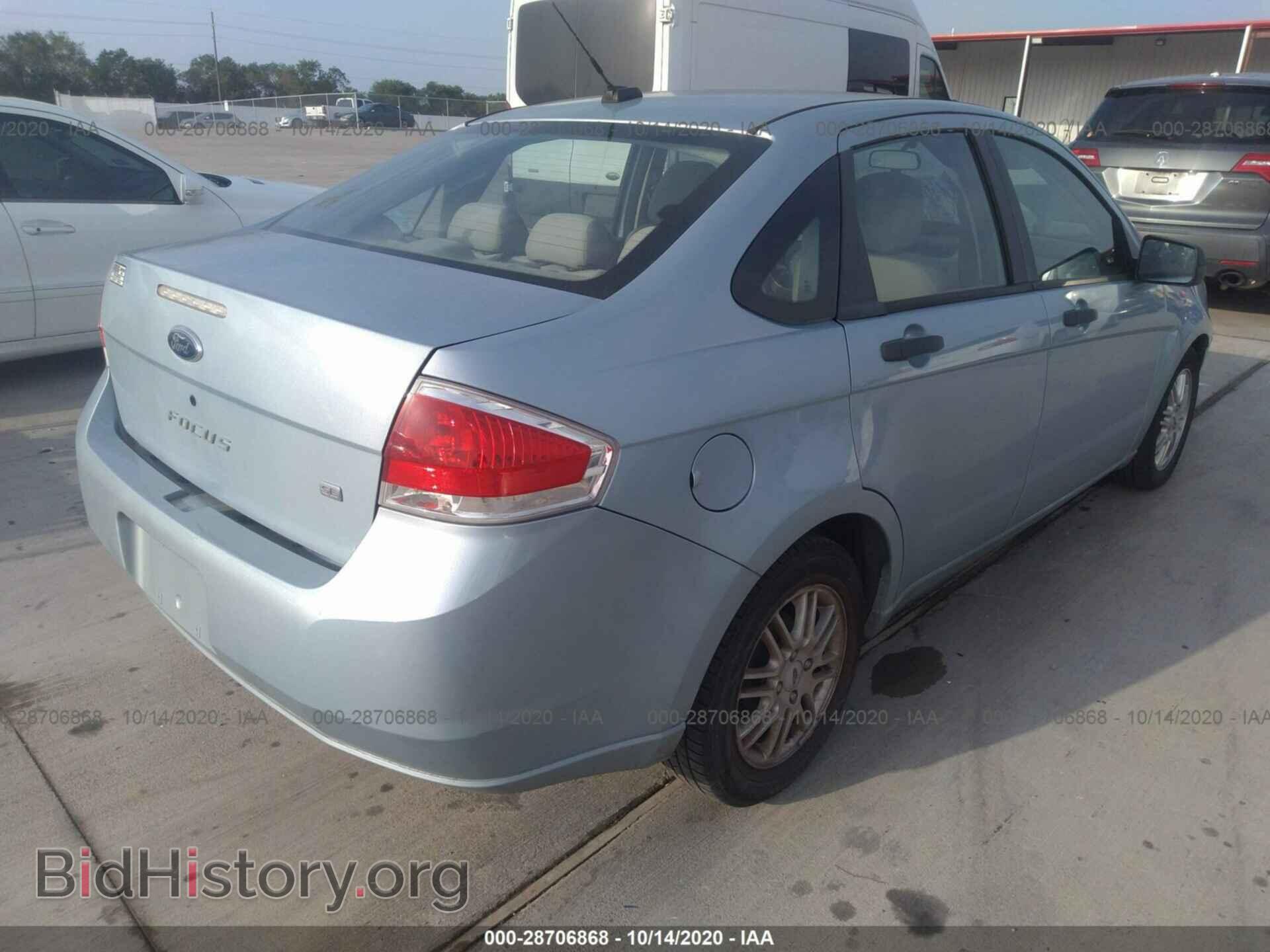 2009 FORD FOCUS - VIN: 1FAHP35N19W151837 - Фото 4