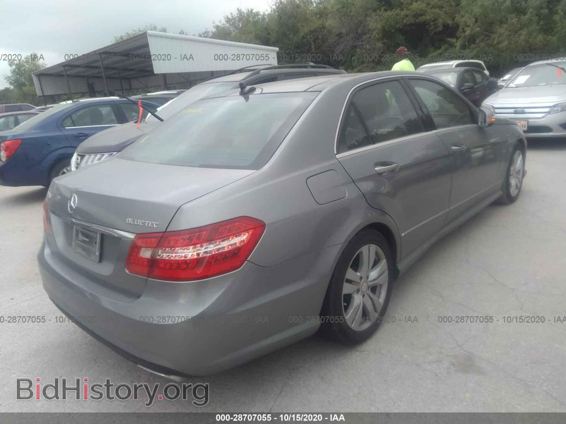 2011 MERCEDES-BENZ E-CLASS - VIN: WDDHF2EB4BA489061 - Фото 4