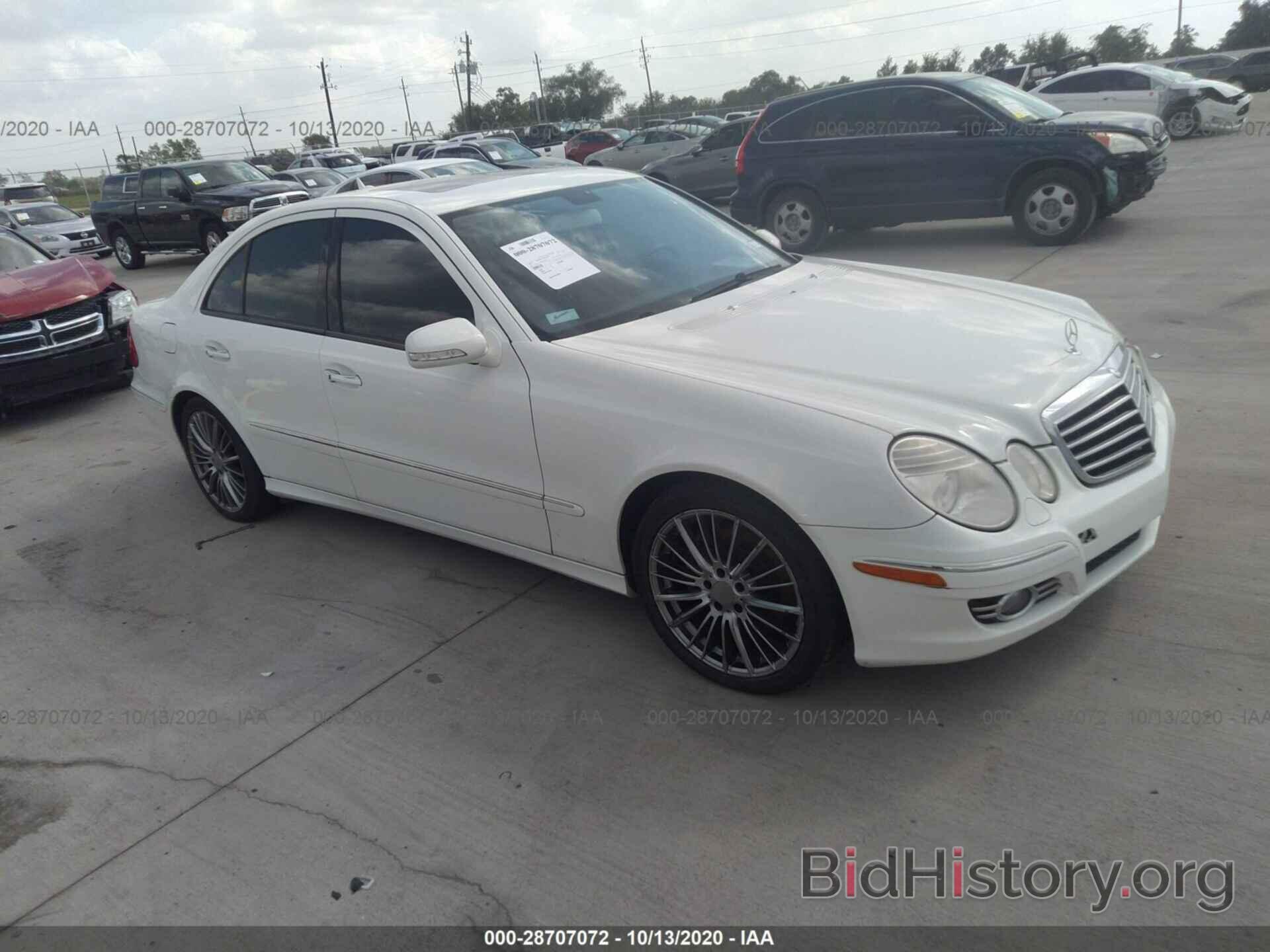 Photo WDBUF56X17B057225 - MERCEDES-BENZ E-CLASS 2007