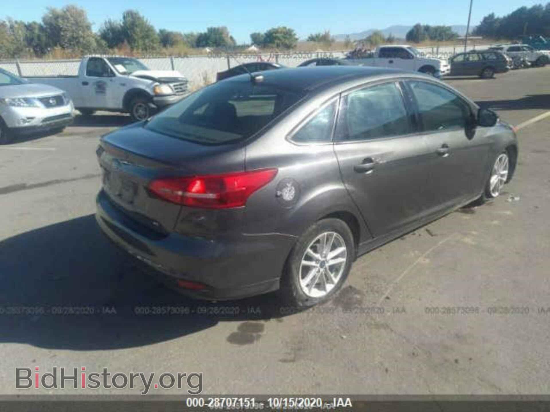 2017 FORD FOCUS - VIN: 1FADP3F28HL220591 - Photo 4