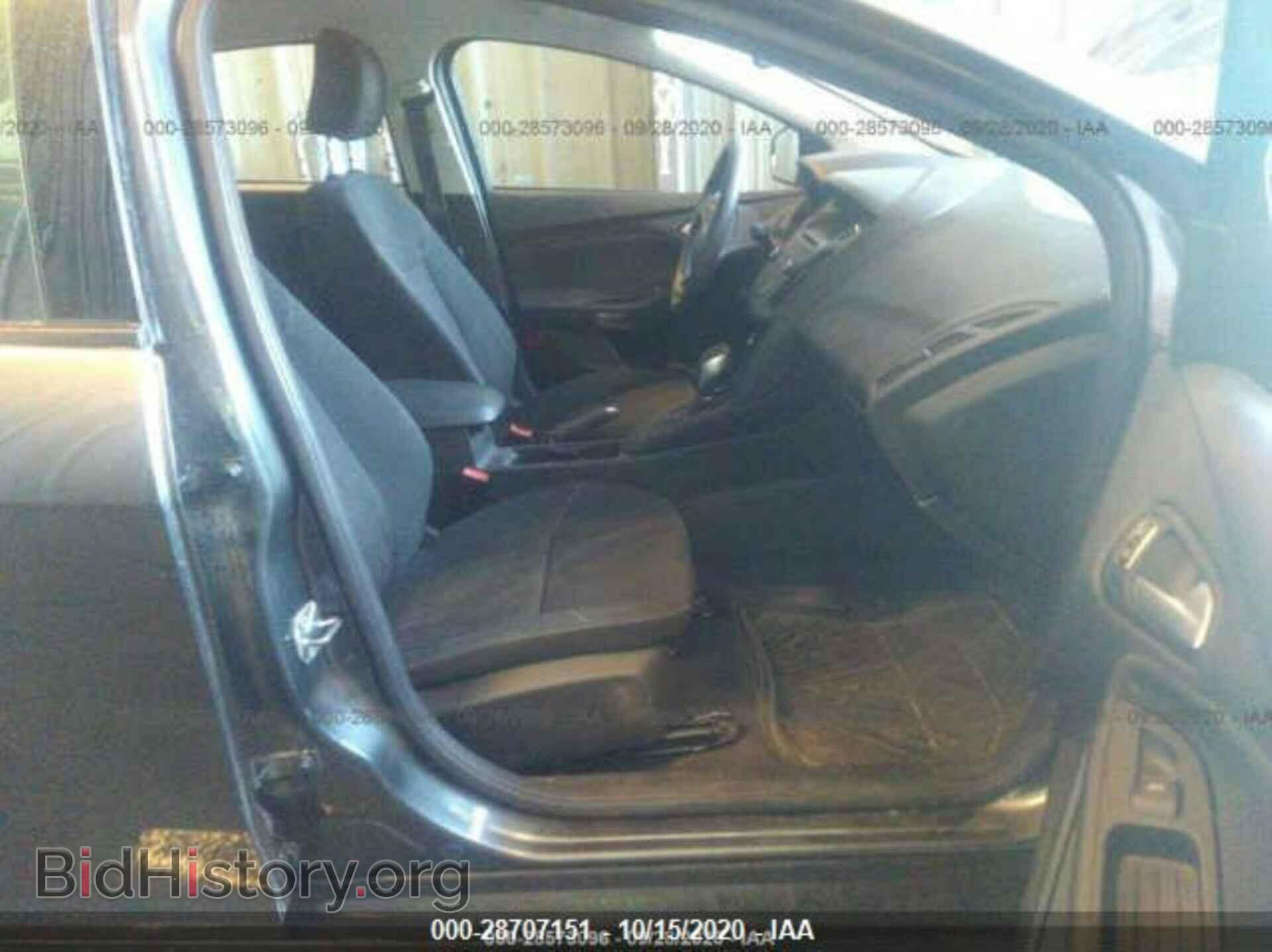 2017 FORD FOCUS - VIN: 1FADP3F28HL220591 - Photo 5