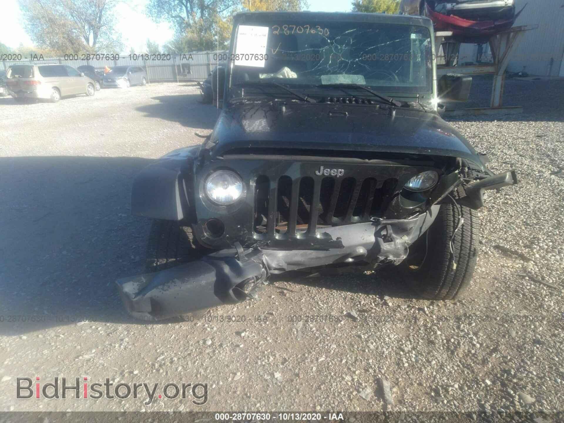 2011 JEEP WRANGLER - VIN: 1J4AA2D17BL595229 - Фото 6