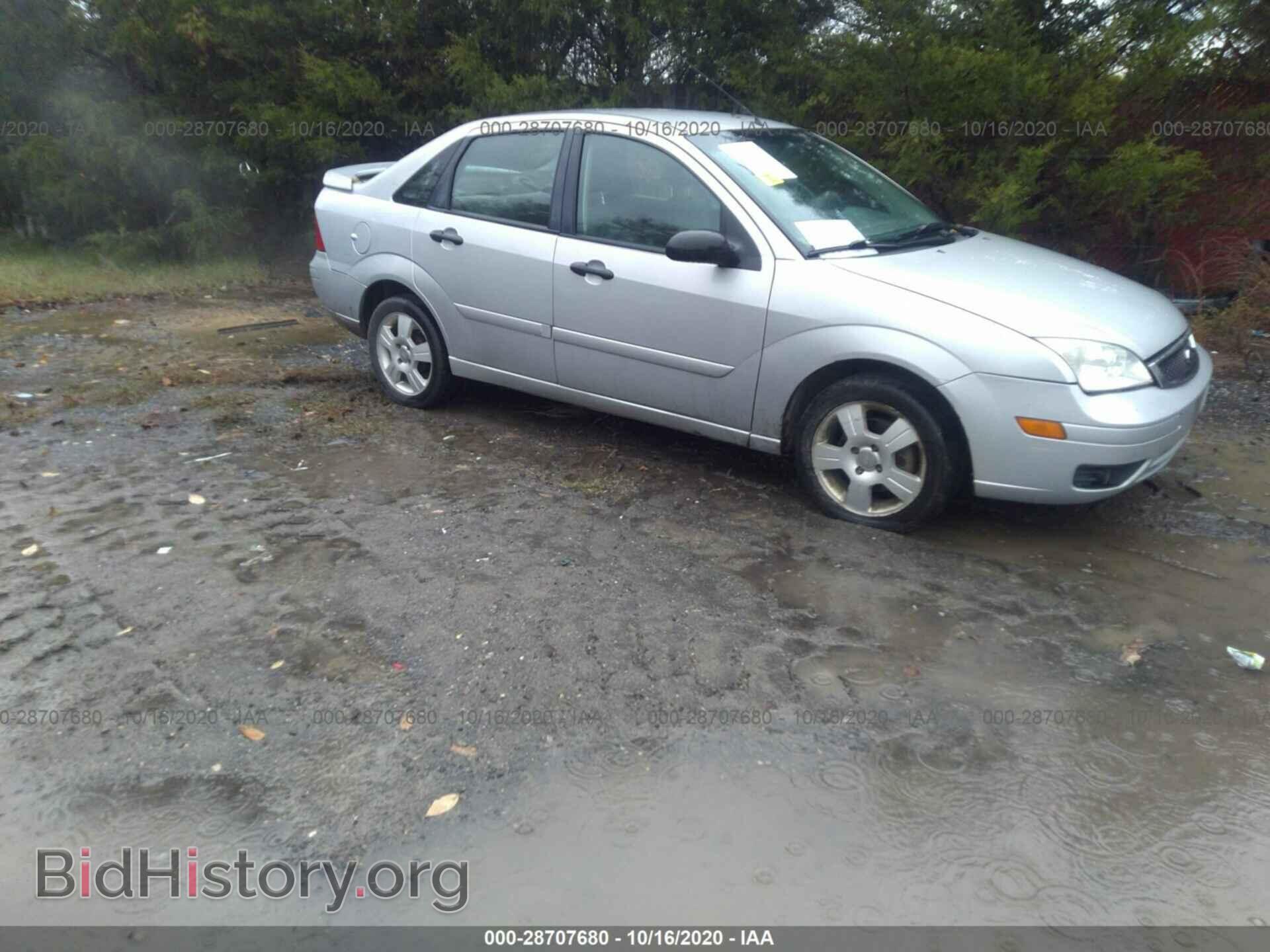 Фотография 1FAHP34N96W244201 - FORD FOCUS 2006