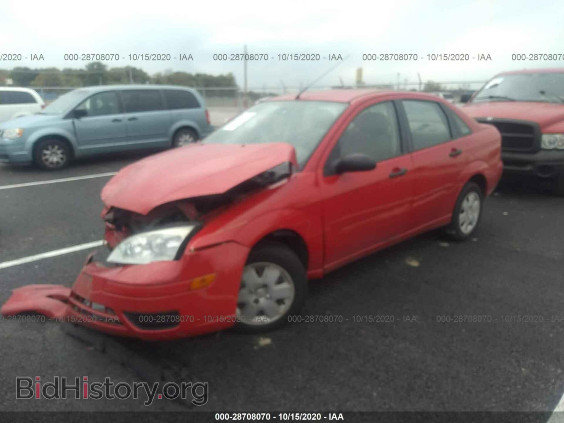 2007 FORD FOCUS - VIN: 1FAHP34N77W298761 - Фото 2