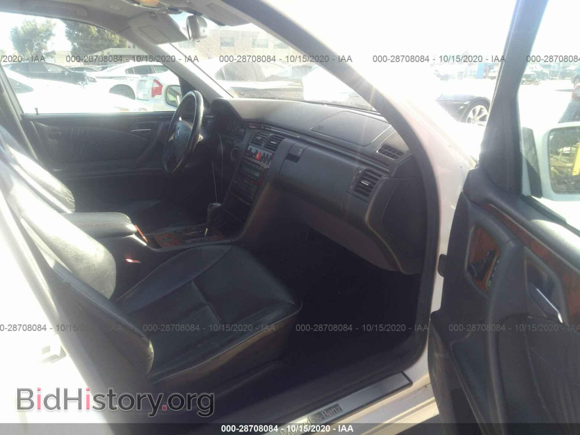 2001 MERCEDES-BENZ E-CLASS - VIN: WDBJH65J71B186433 - Фото 5