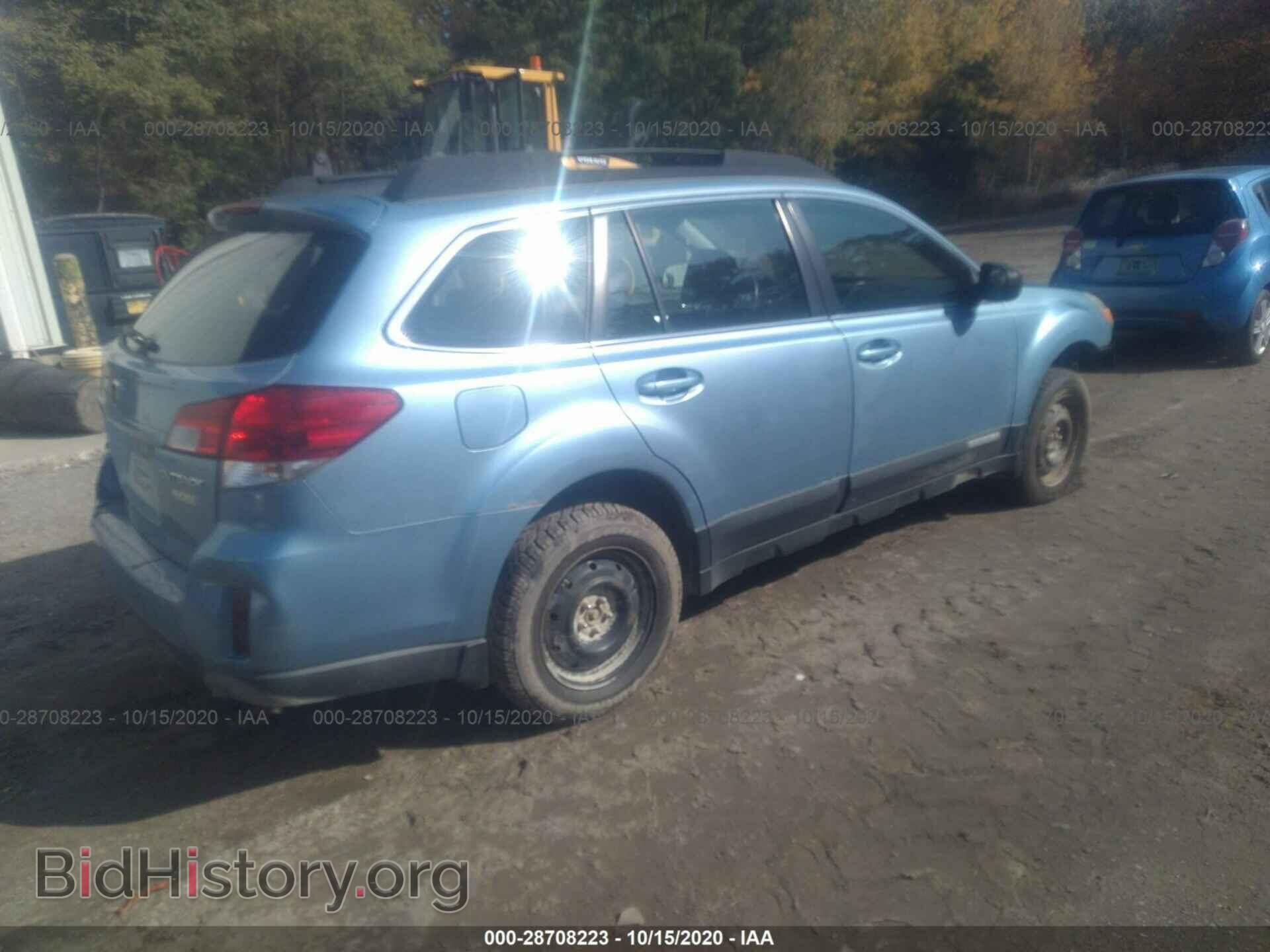 2011 SUBARU OUTBACK - VIN: 4S4BRBAC5B1340062 - Фото 4