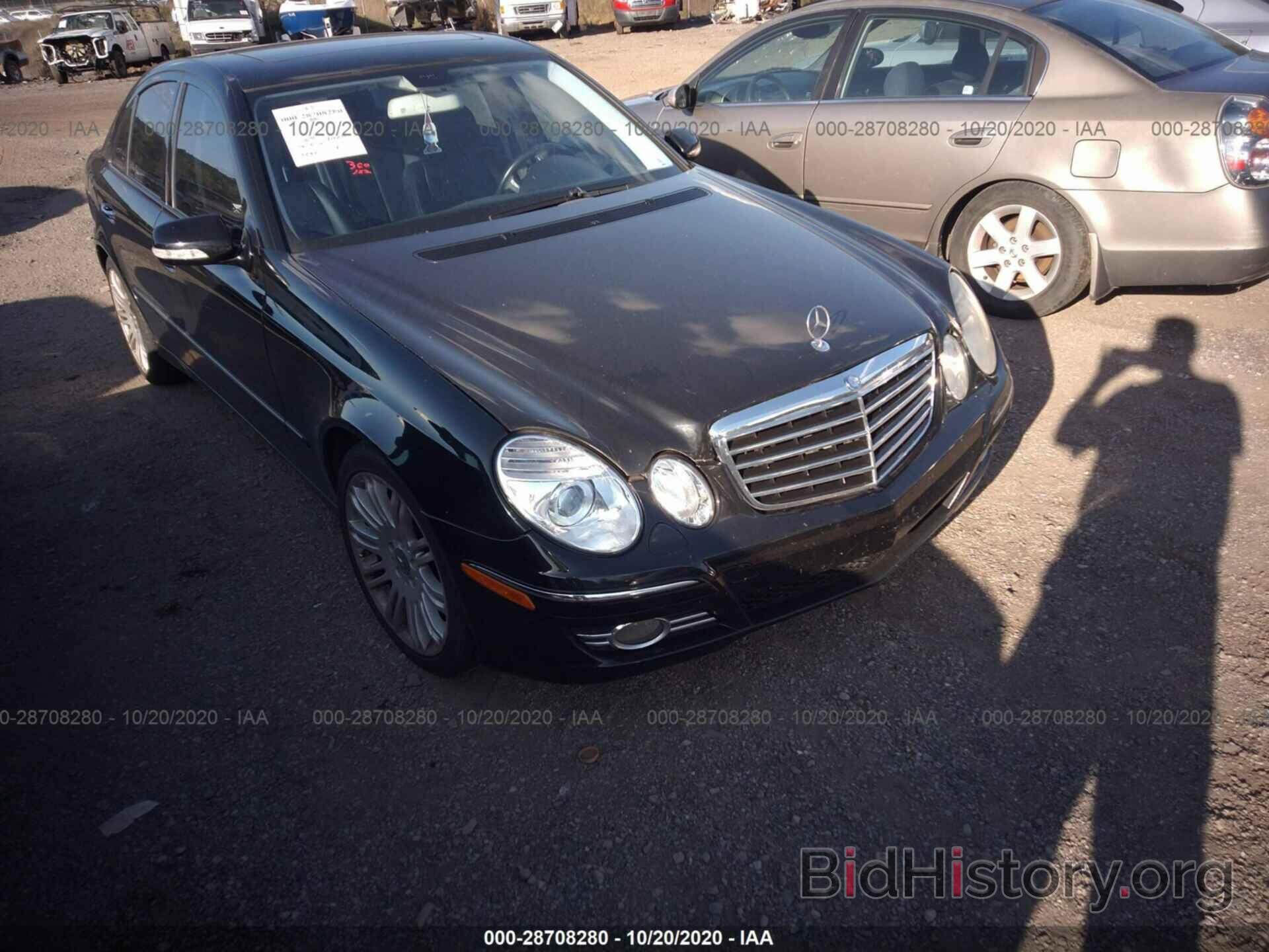 Photo WDBUF87X98B246013 - MERCEDES-BENZ E-CLASS 2008