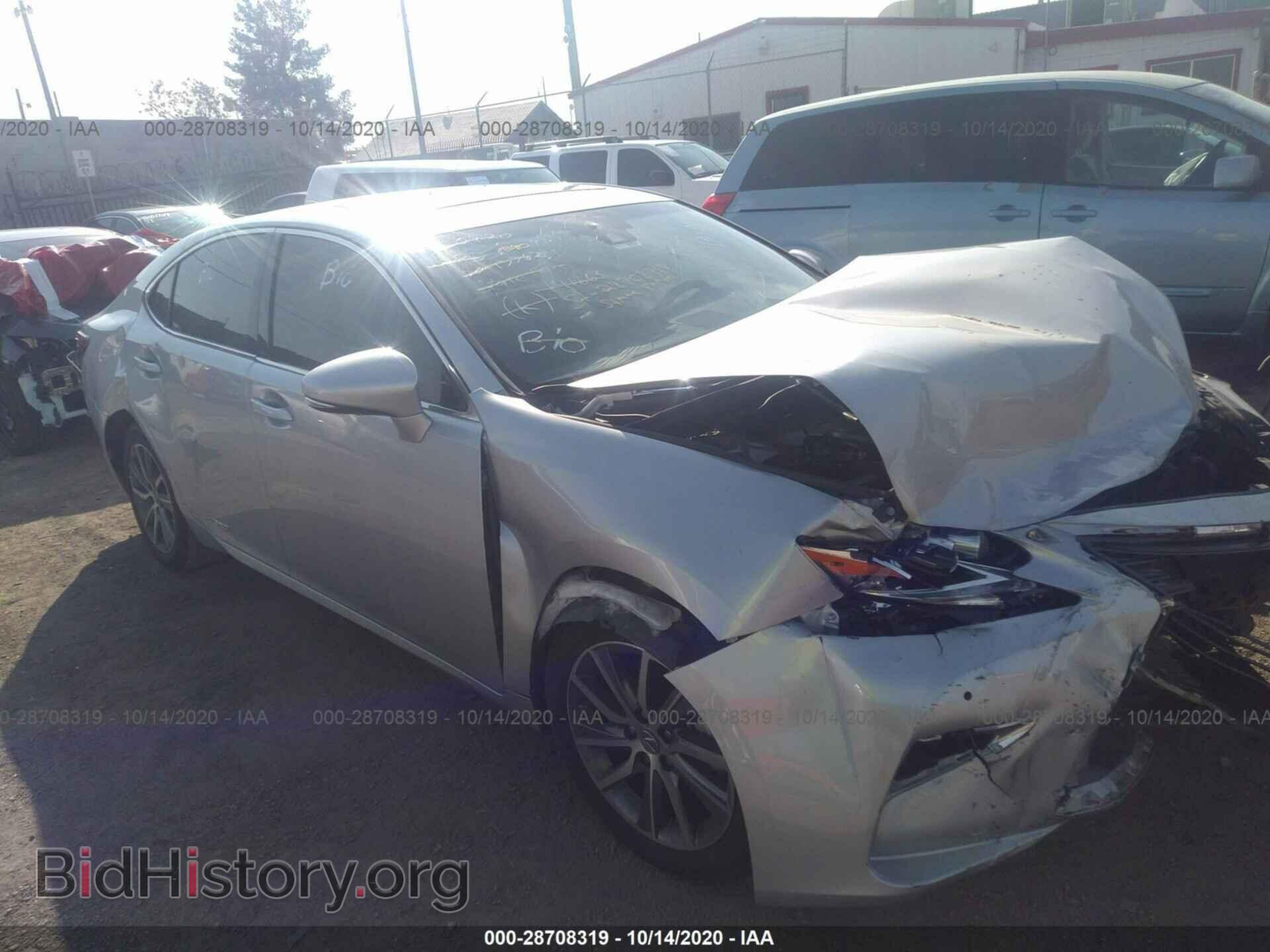 Photo JTHBW1GG0H2146266 - LEXUS ES 2017