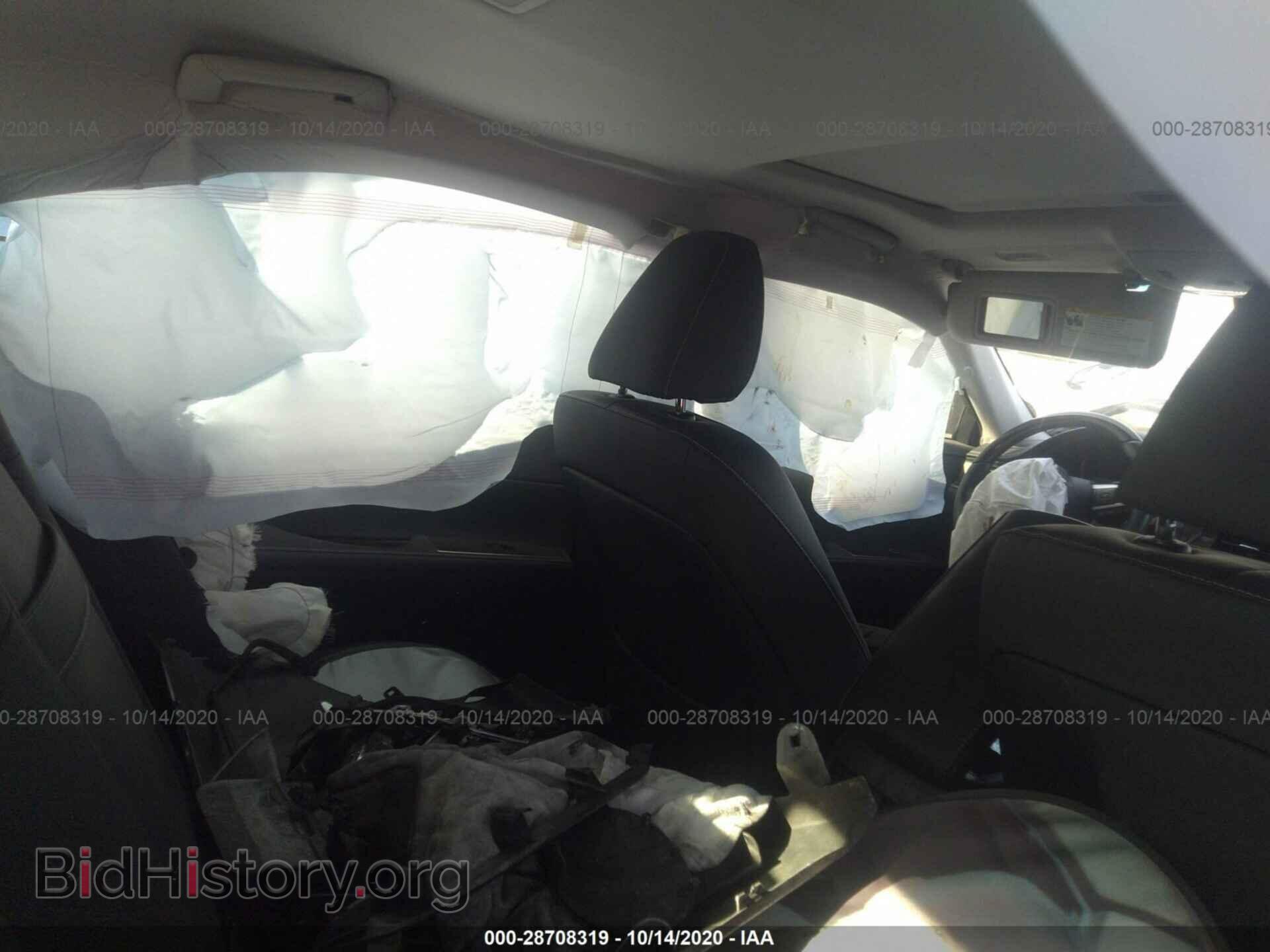 2017 LEXUS ES - VIN: JTHBW1GG0H2146266 - Фото 8