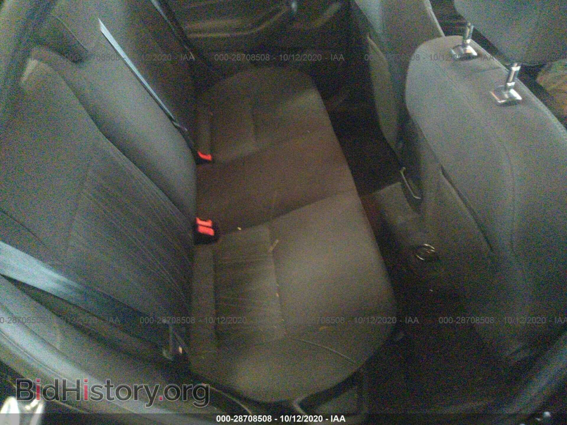 2017 FORD FOCUS - VIN: 1FADP3F23HL302390 - Фото 8