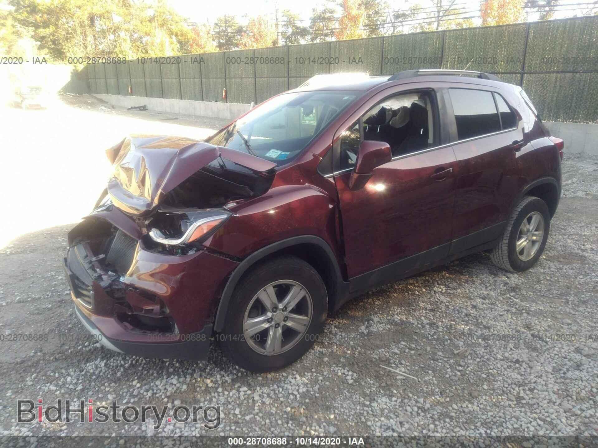 2017 CHEVROLET TRAX - VIN: 3GNCJPSB4HL133108 - Photo 2