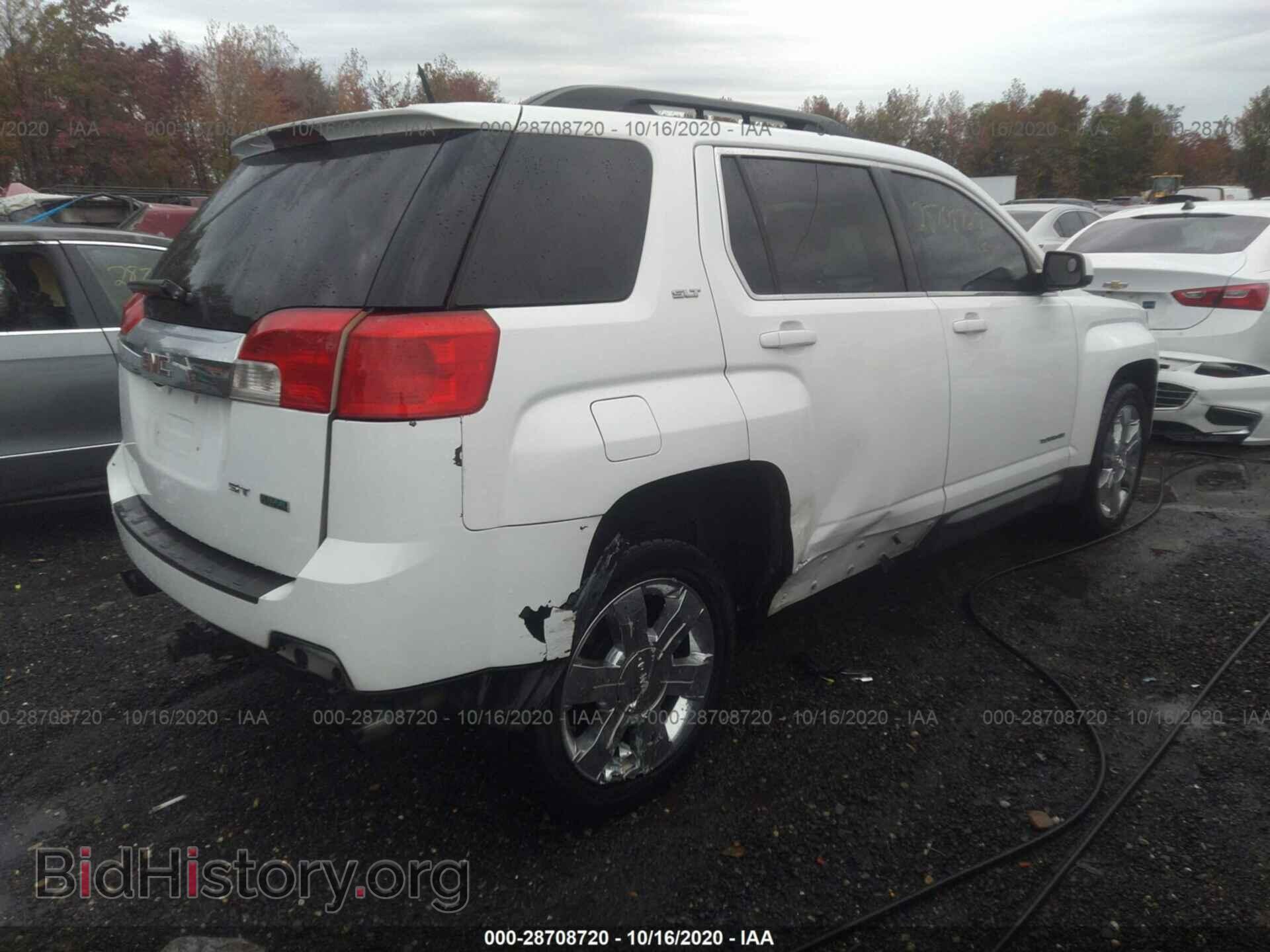 2011 GMC TERRAIN - VIN: 2CTFLUE52B6232076 - Photo 4