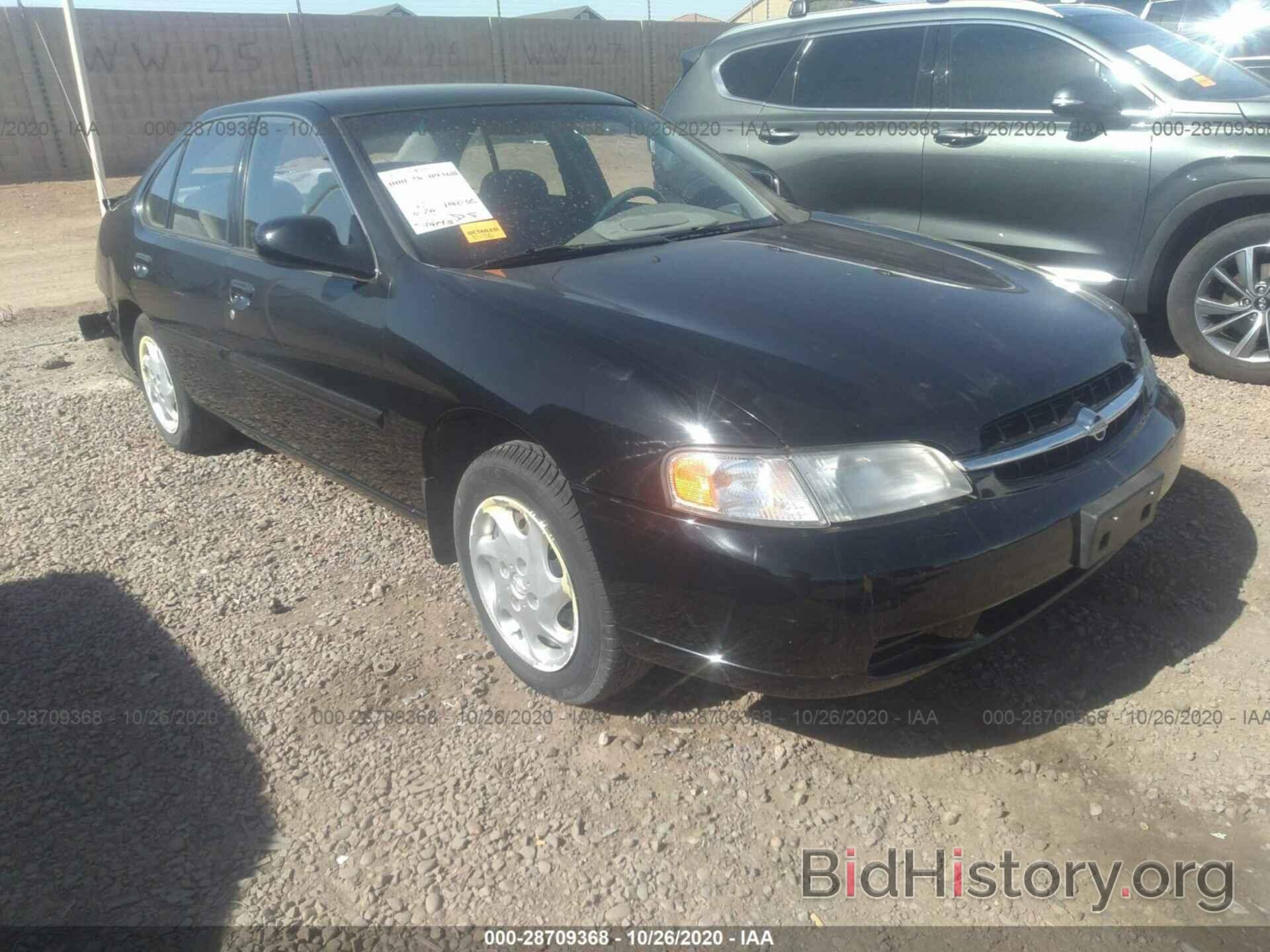 Photo 1N4DL01D6WC228527 - NISSAN ALTIMA 1998