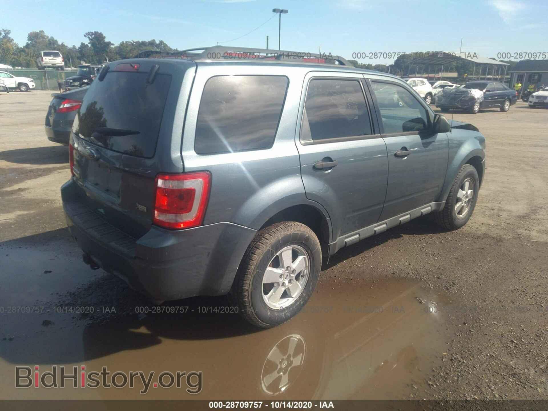 2011 FORD ESCAPE - VIN: 1FMCU9DG0BKB96599 - Photo 4