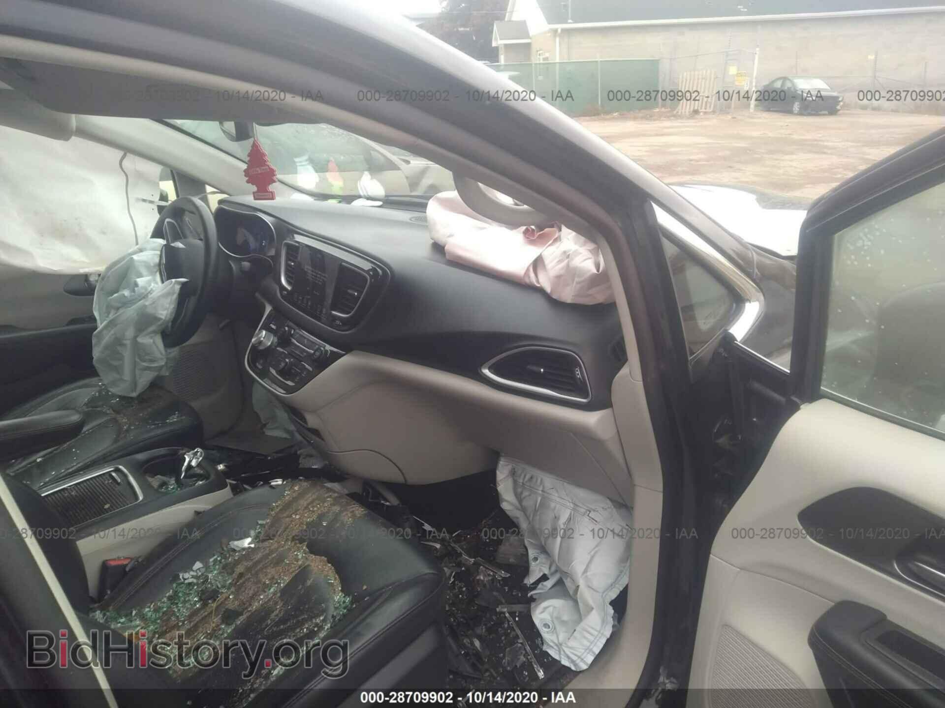 2020 CHRYSLER PACIFICA - VIN: 2C4RC1EG6LR121118 - Фото 5