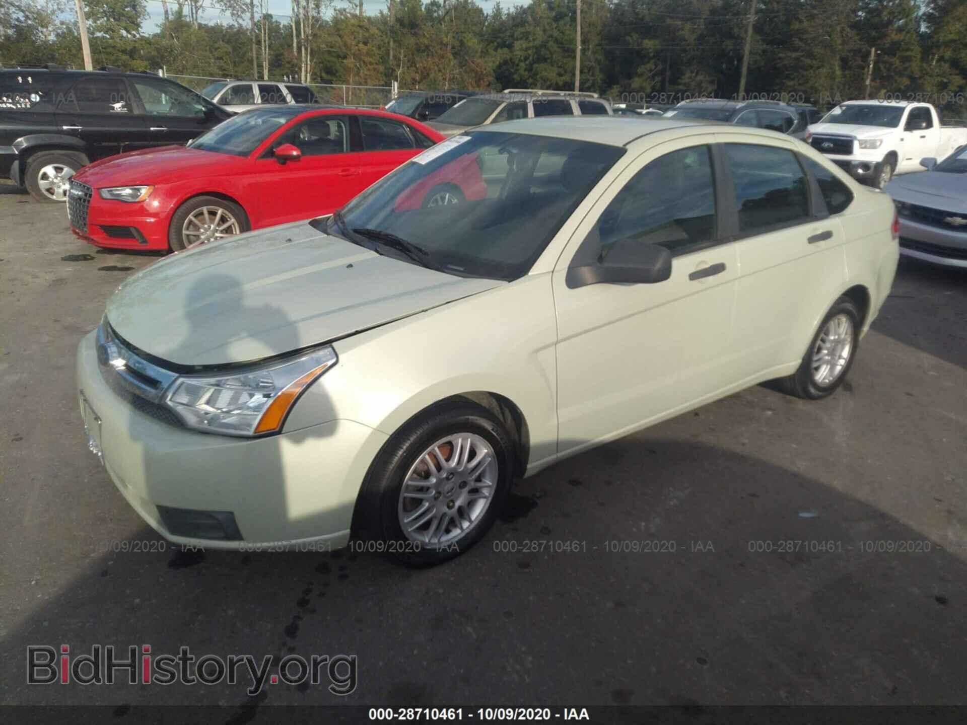 2010 FORD FOCUS - VIN: 1FAHP3FN9AW211379 - Фото 2