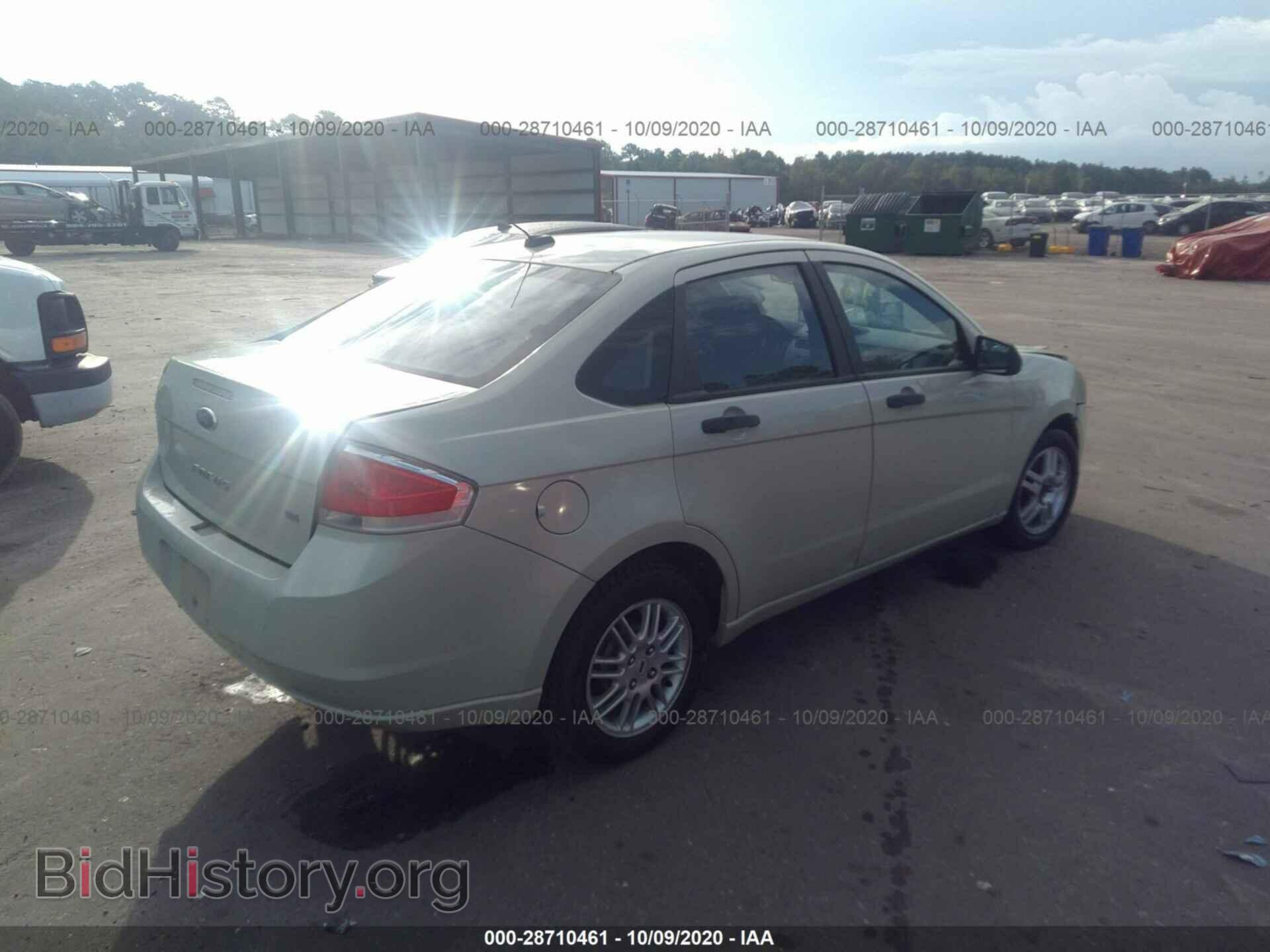 2010 FORD FOCUS - VIN: 1FAHP3FN9AW211379 - Фото 4