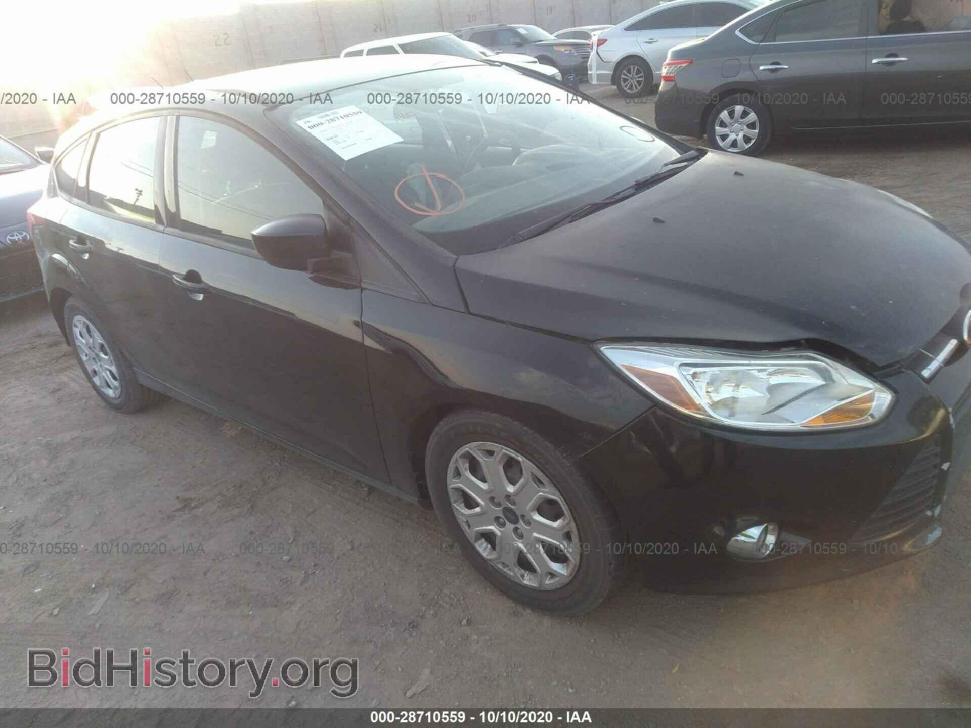 Photo 1FAHP3K21CL158130 - FORD FOCUS 2012