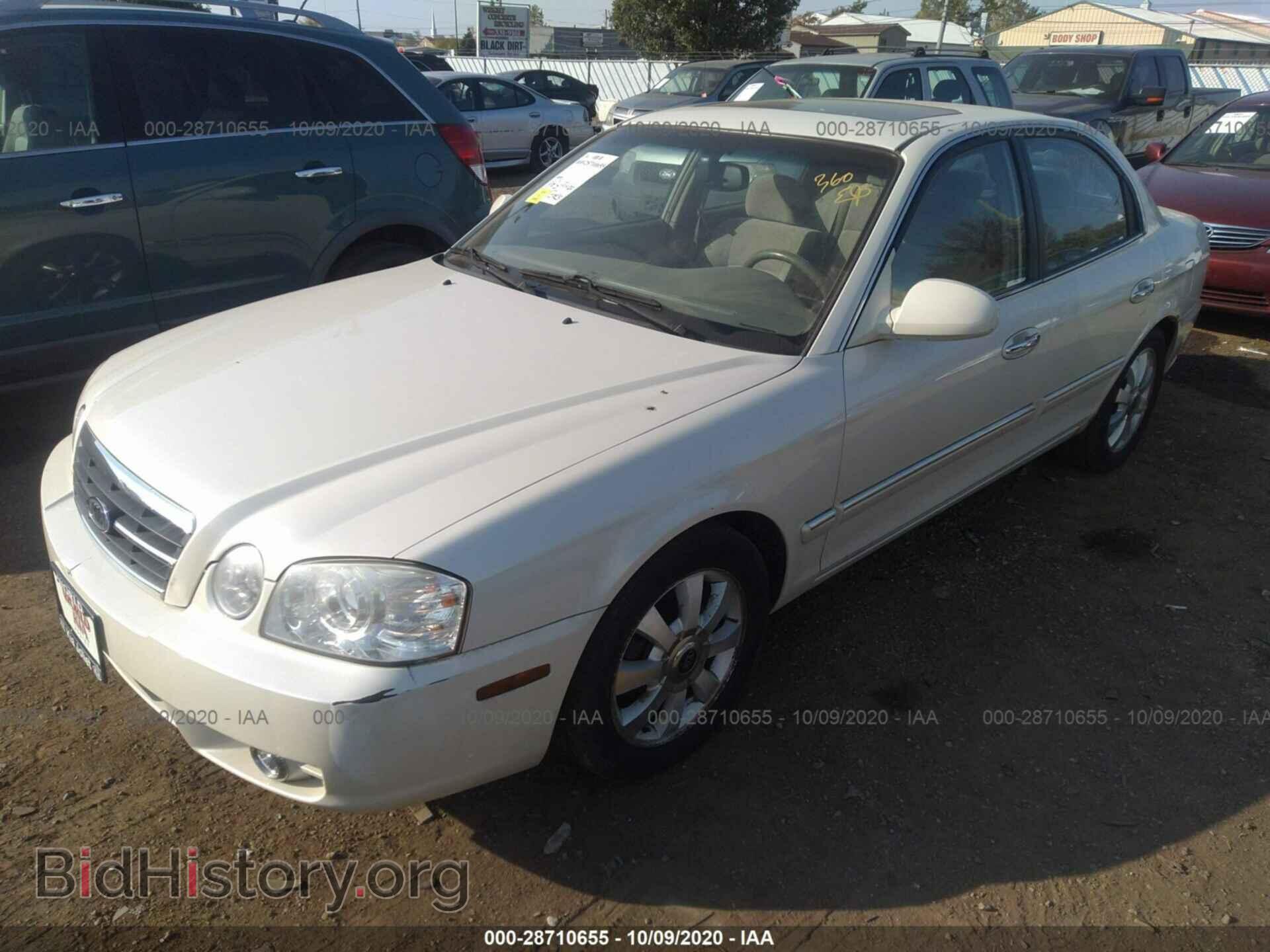 2005 KIA OPTIMA - VIN: KNAGD128755414377 - Фото 2