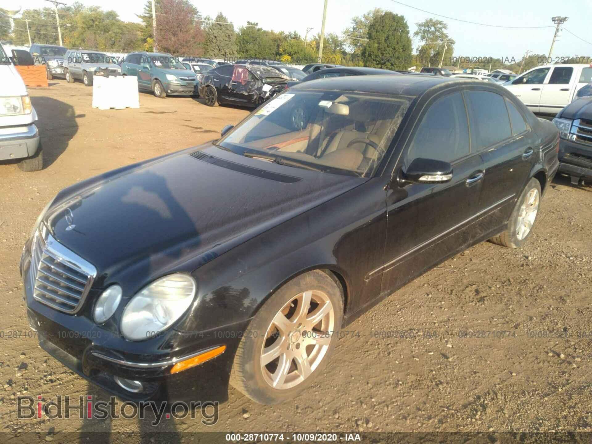 2008 MERCEDES-BENZ E-CLASS - VIN: WDBUF87X58B251581 - Фото 2
